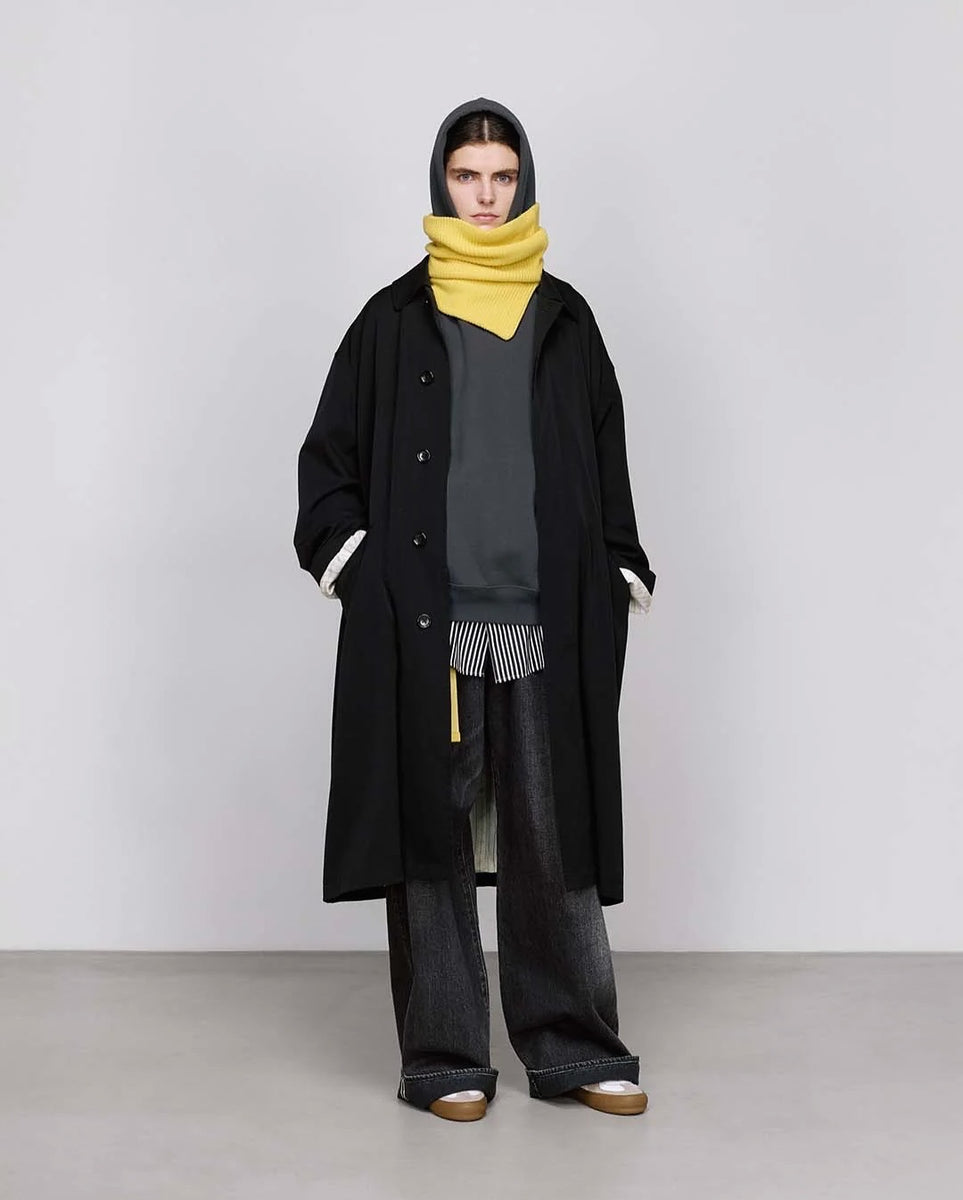 6051BA56-BD3B-4E5E-848B-