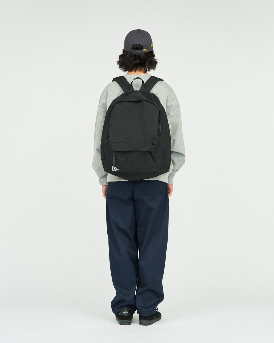 【新品 即納】CORPORATE DAYPACK_30L ブラック FreshService CORPORATE DAYPACK_30L – NCNR WEB STORE