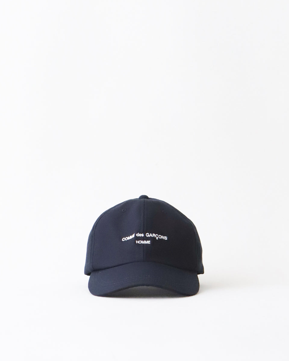 COMME des GARCONS HOMME LOGO CAP ネイビー COMME des GARCONS HOMME LOGO CAP NAVY | MAROON