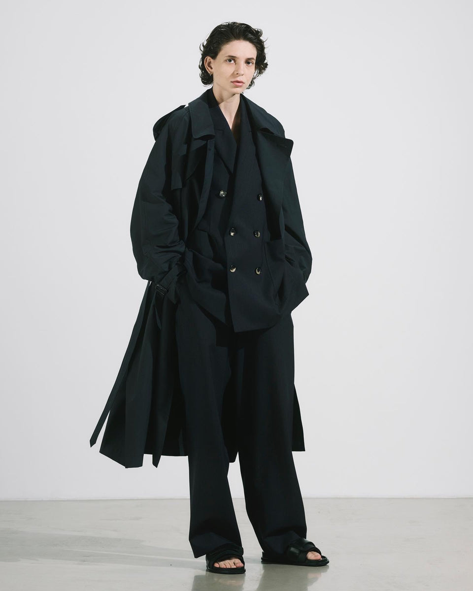 The CLASIK TRENCH COAT