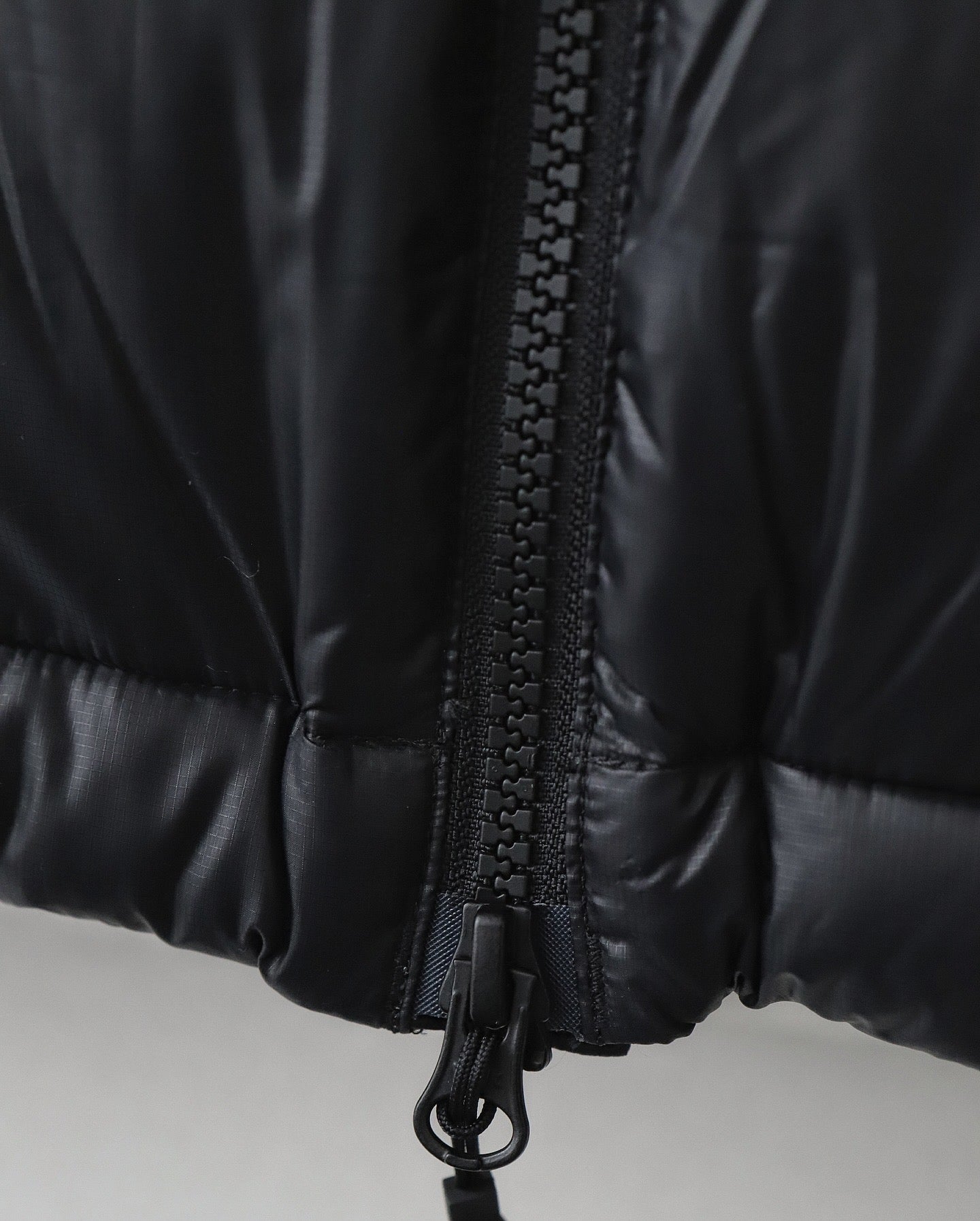 TECH ULTRA LIGHT DOWN JACKET