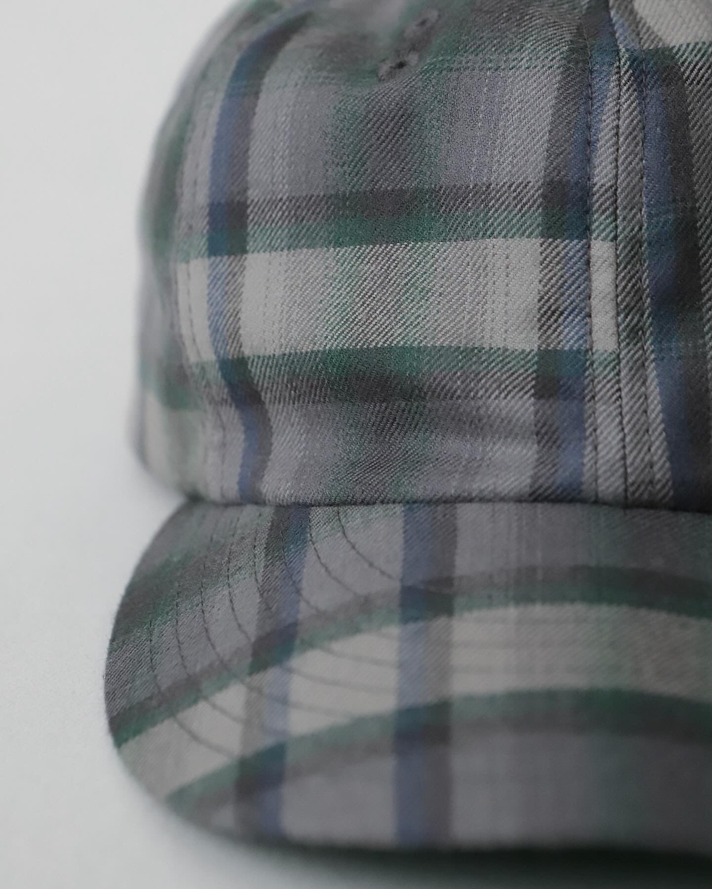 UNLIKELY 6P CAP FOR SWEATY WOOL PLAIDS