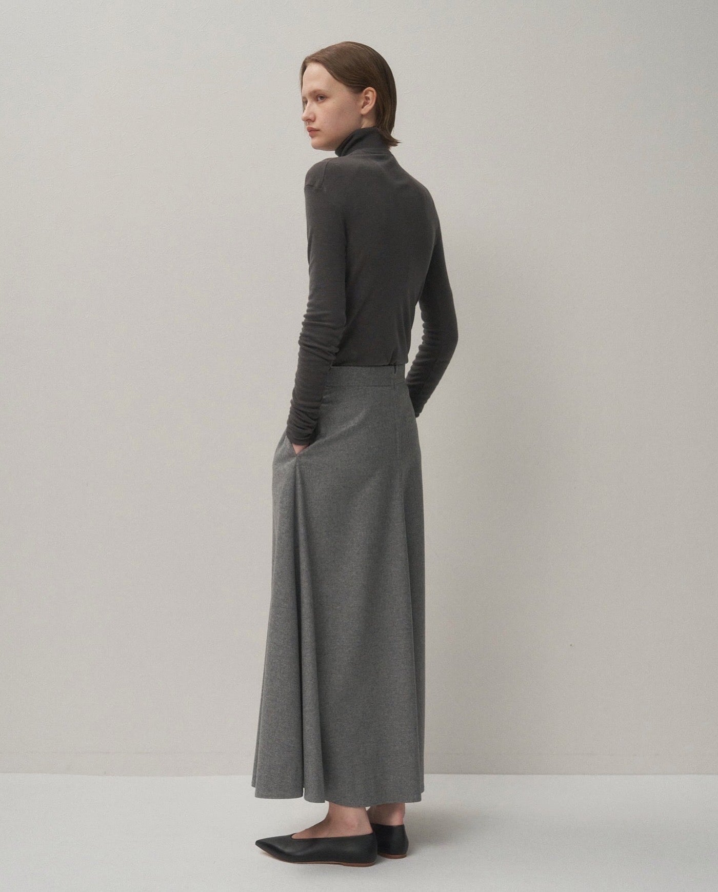 SILK BLENDED CIRCULAR RIB HENRYNECK SWEATER（WOMEN）