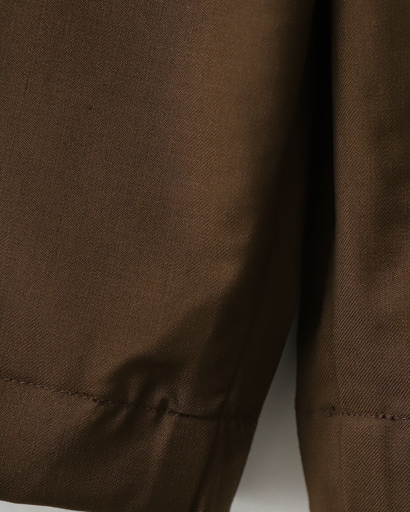 CIRCULAR SHORT PANTS BROWM TWILL