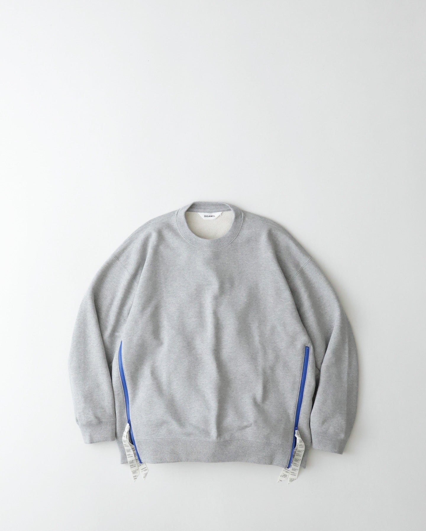 SIDE ZIP SWEATSHIRT