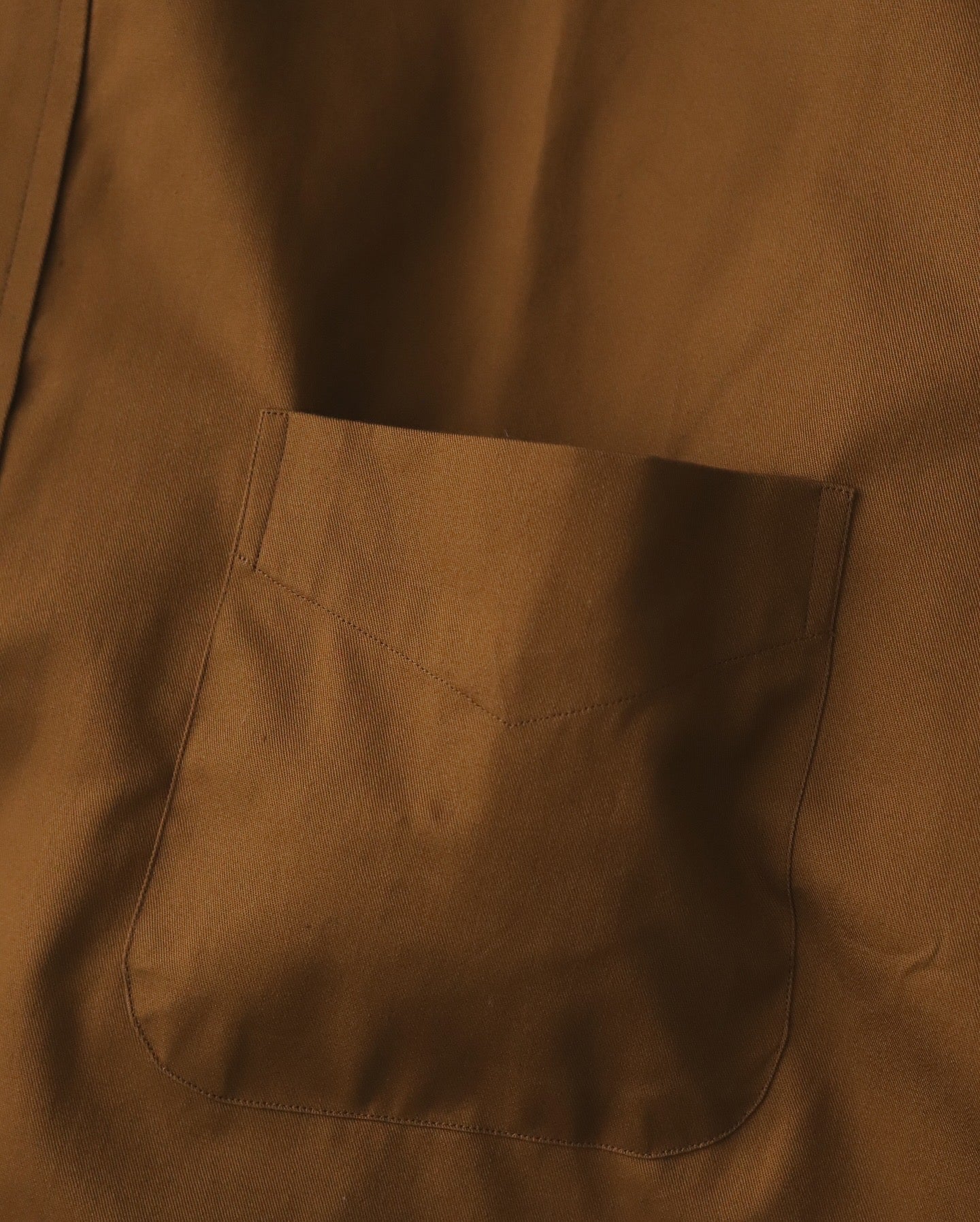 REGULAR COLLAR SHIRT