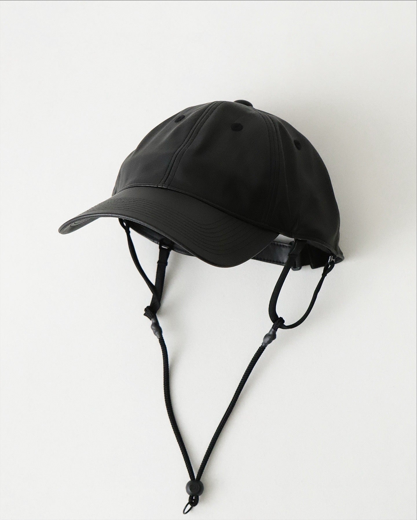 TECH SYNTHETIC SKIN CAP