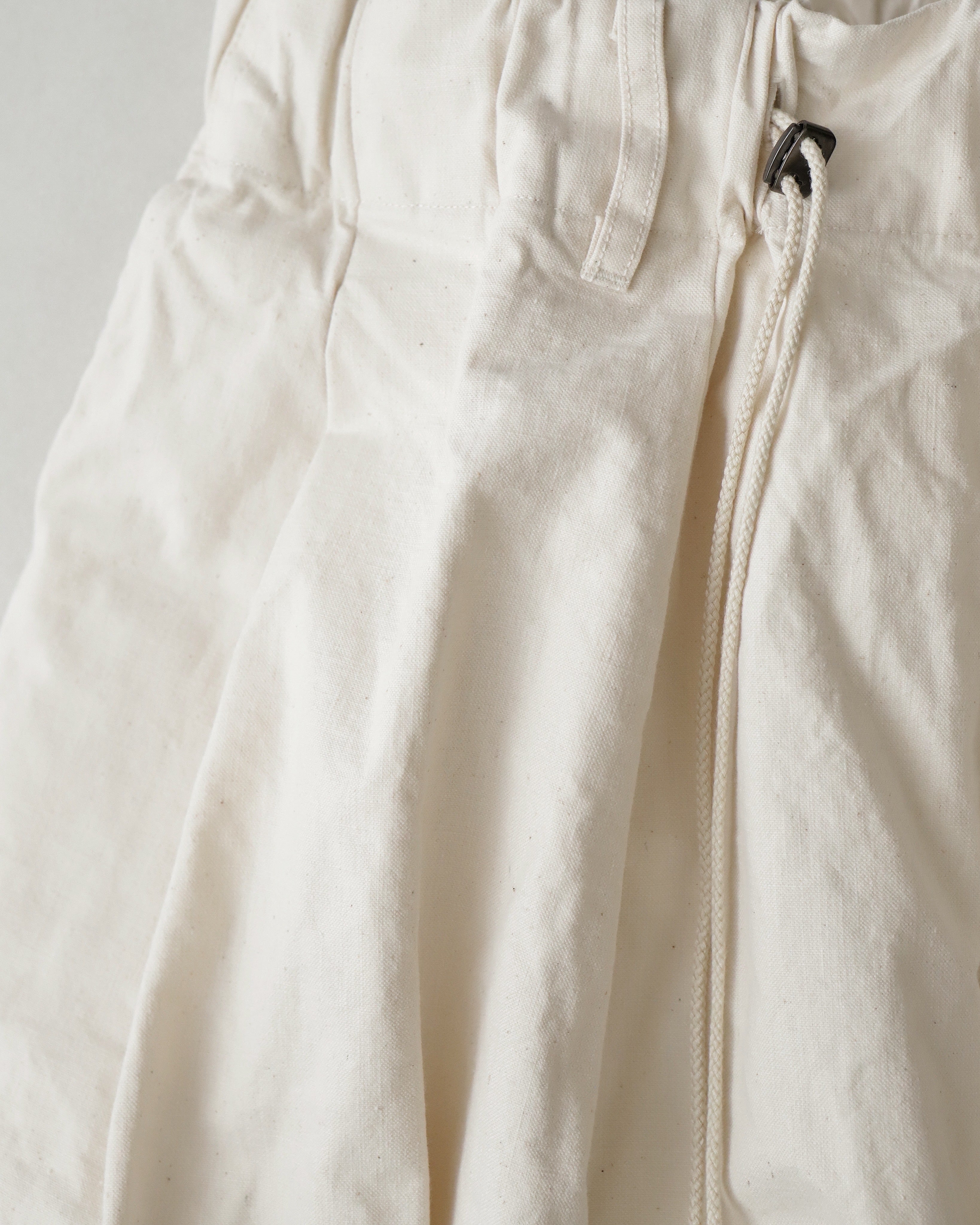 Sillage CIRCULAR PANTS SUPER DUCK IVORY – NCNR ONLINE STORE