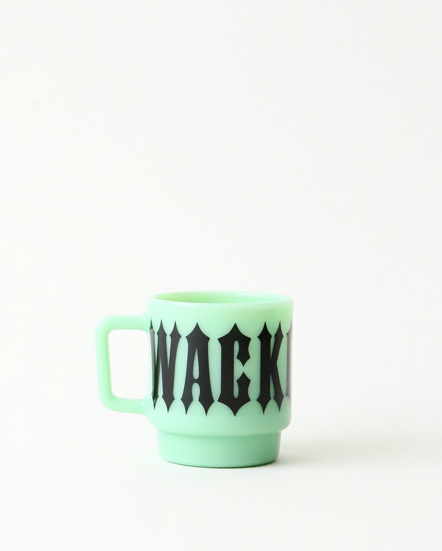 MILK GLASS MUG