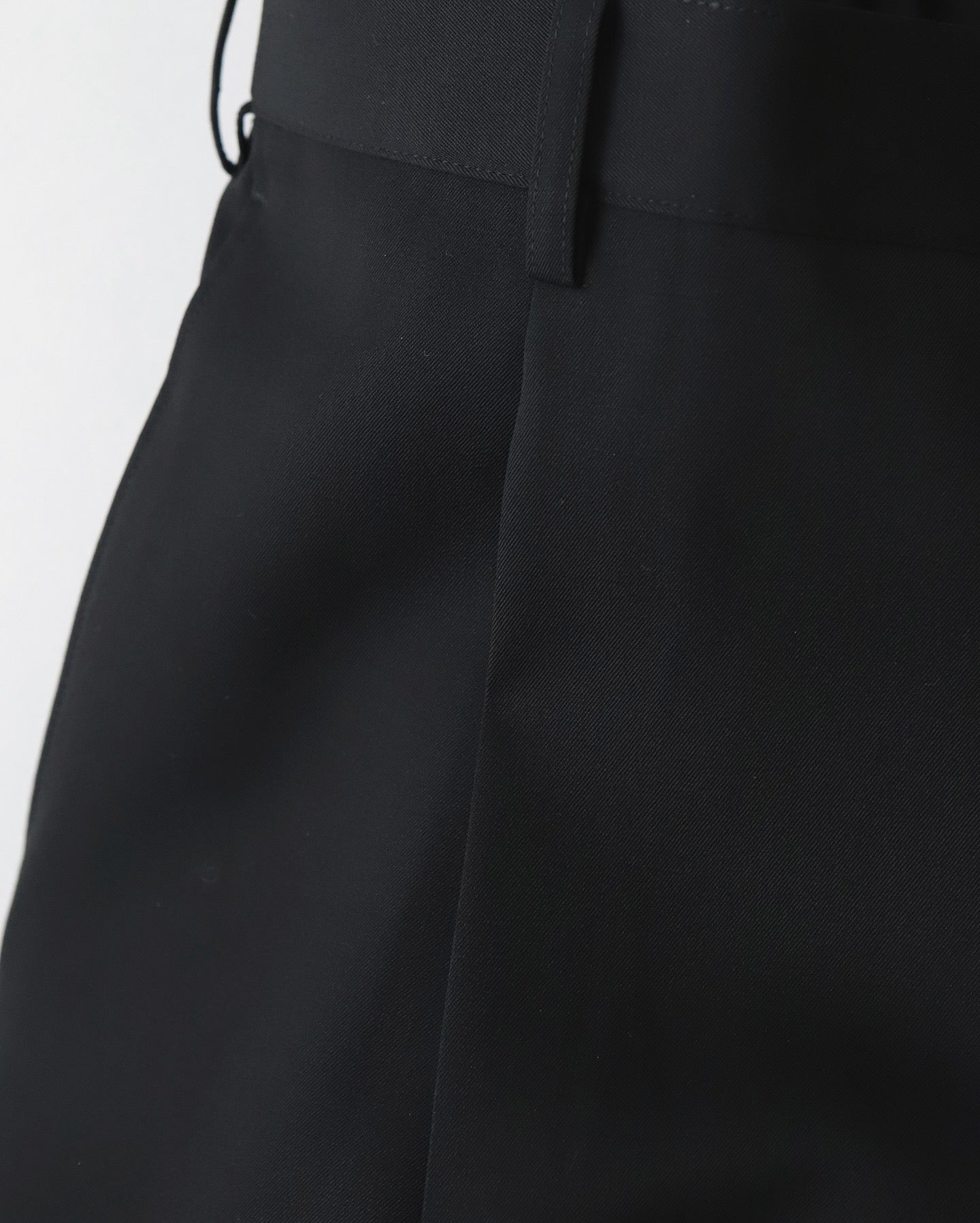 SCALE OFF WOOL WIDE SLACKS