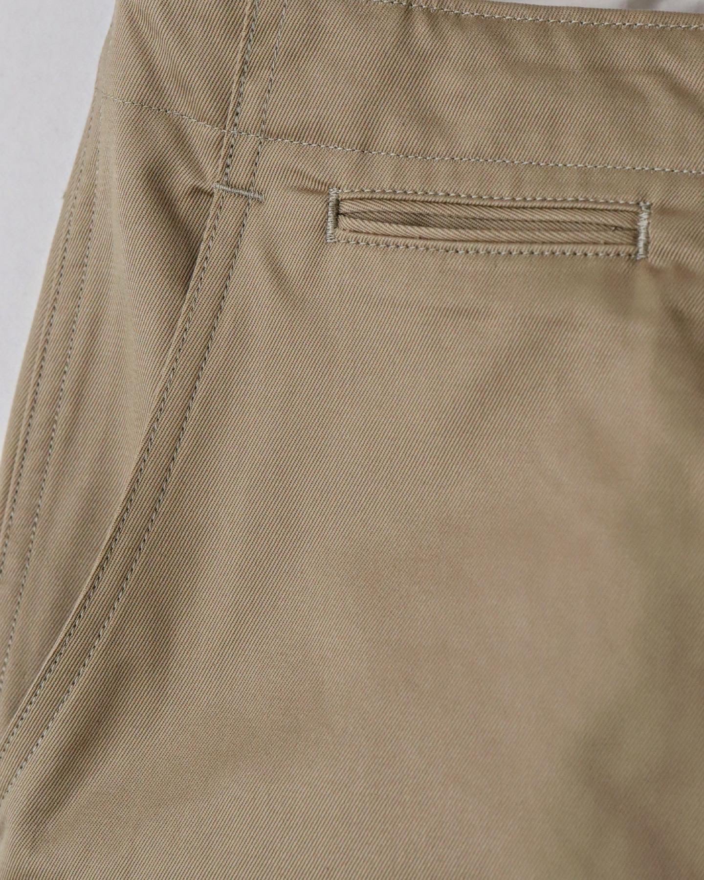 SUVIN WEAPON 41KHAKI CHINO PANTS