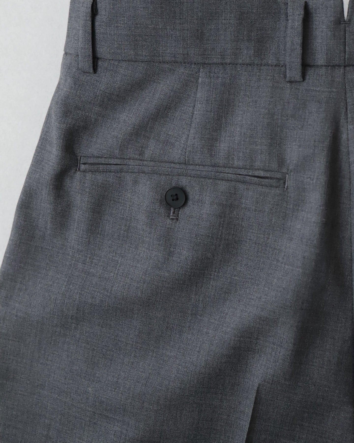 LOEFF TROPICAL SHORT PANTS（WOMEN） – NCNR ONLINE STORE