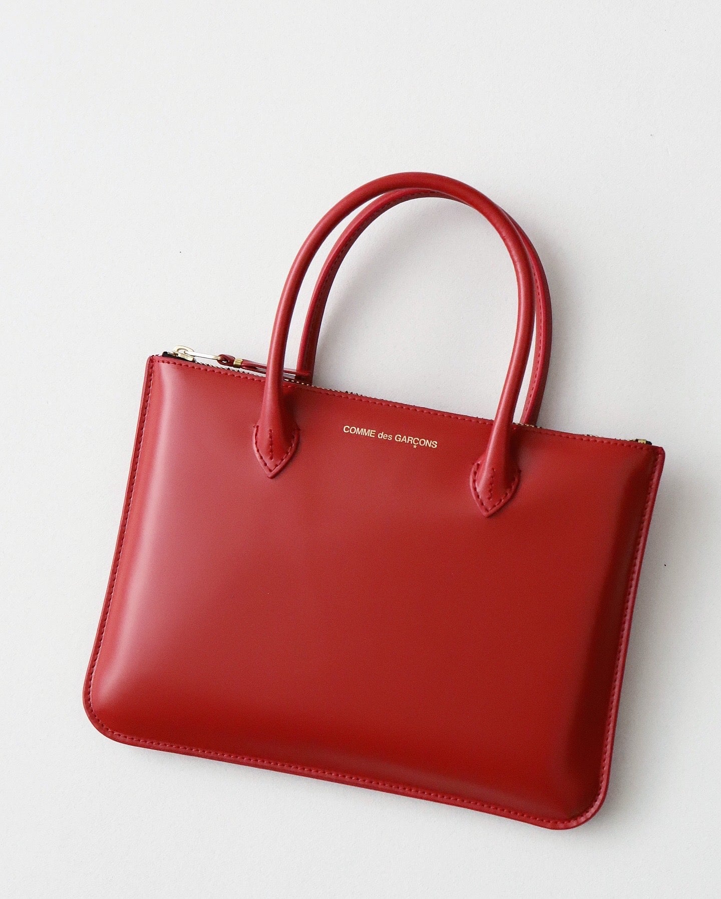 ZIP LARGE POUCH WITH HANDLE