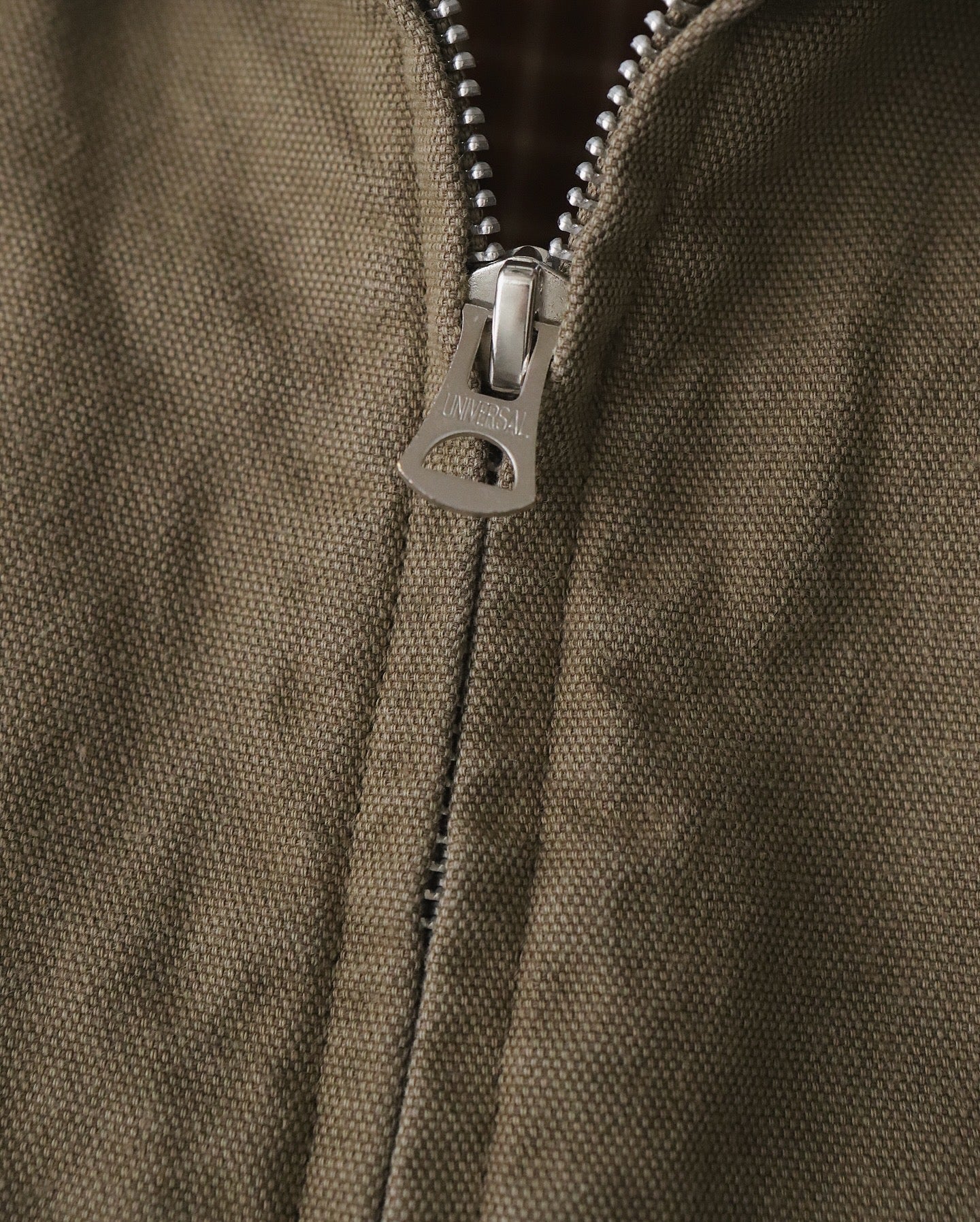 ZIP JACKET