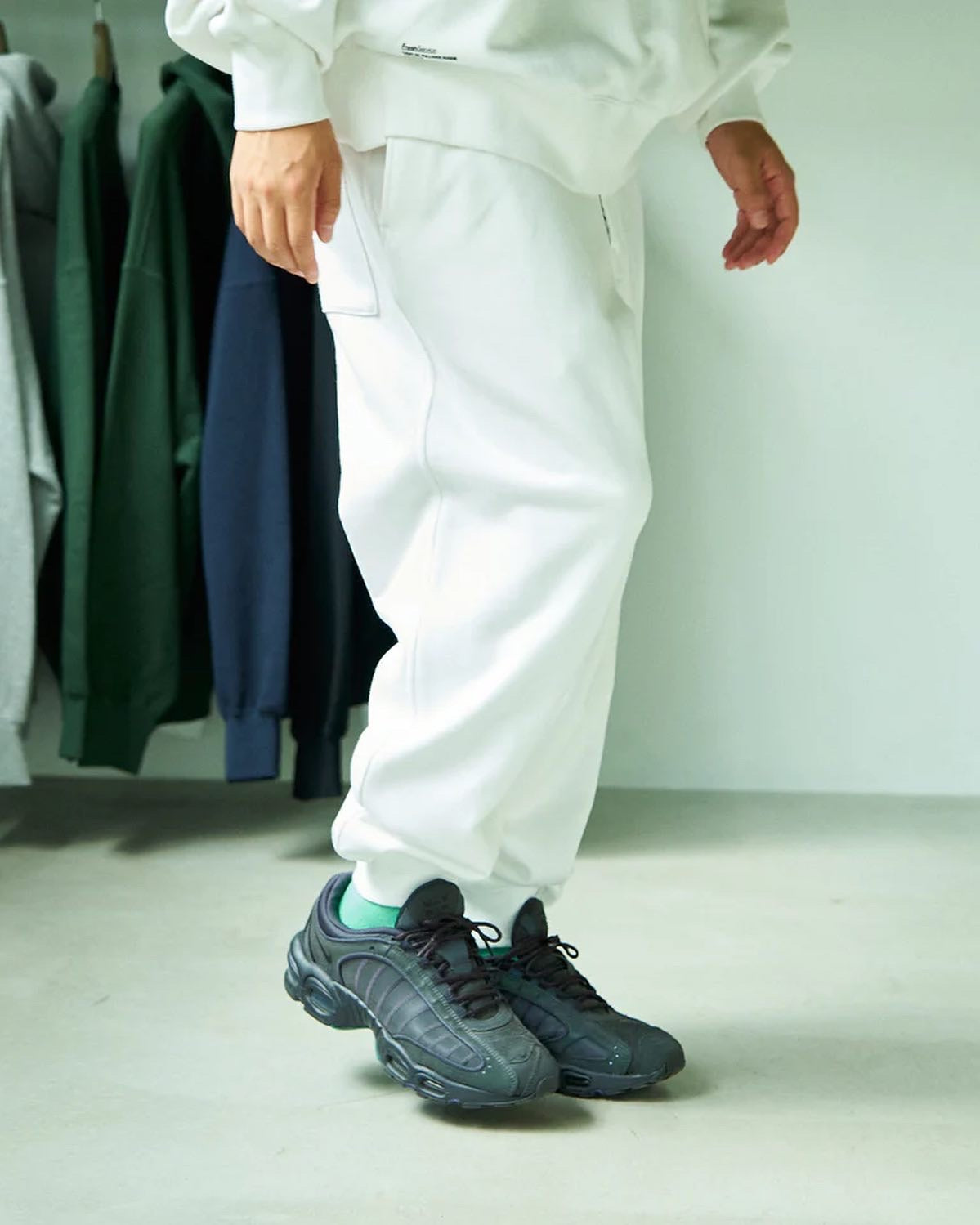 LIGHT OZ  SWEAT JOGGERS