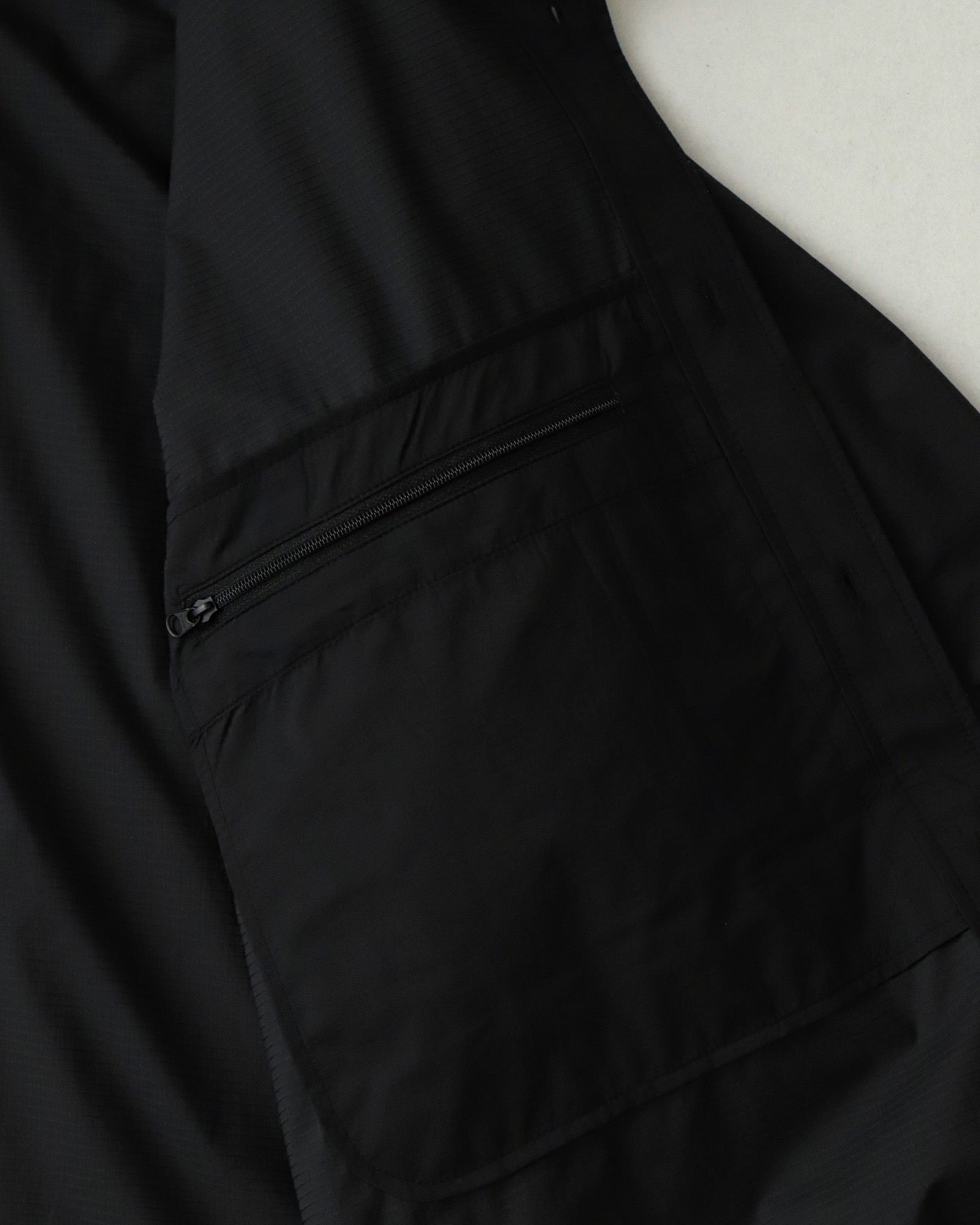 TECH TRAVEL SHIRT