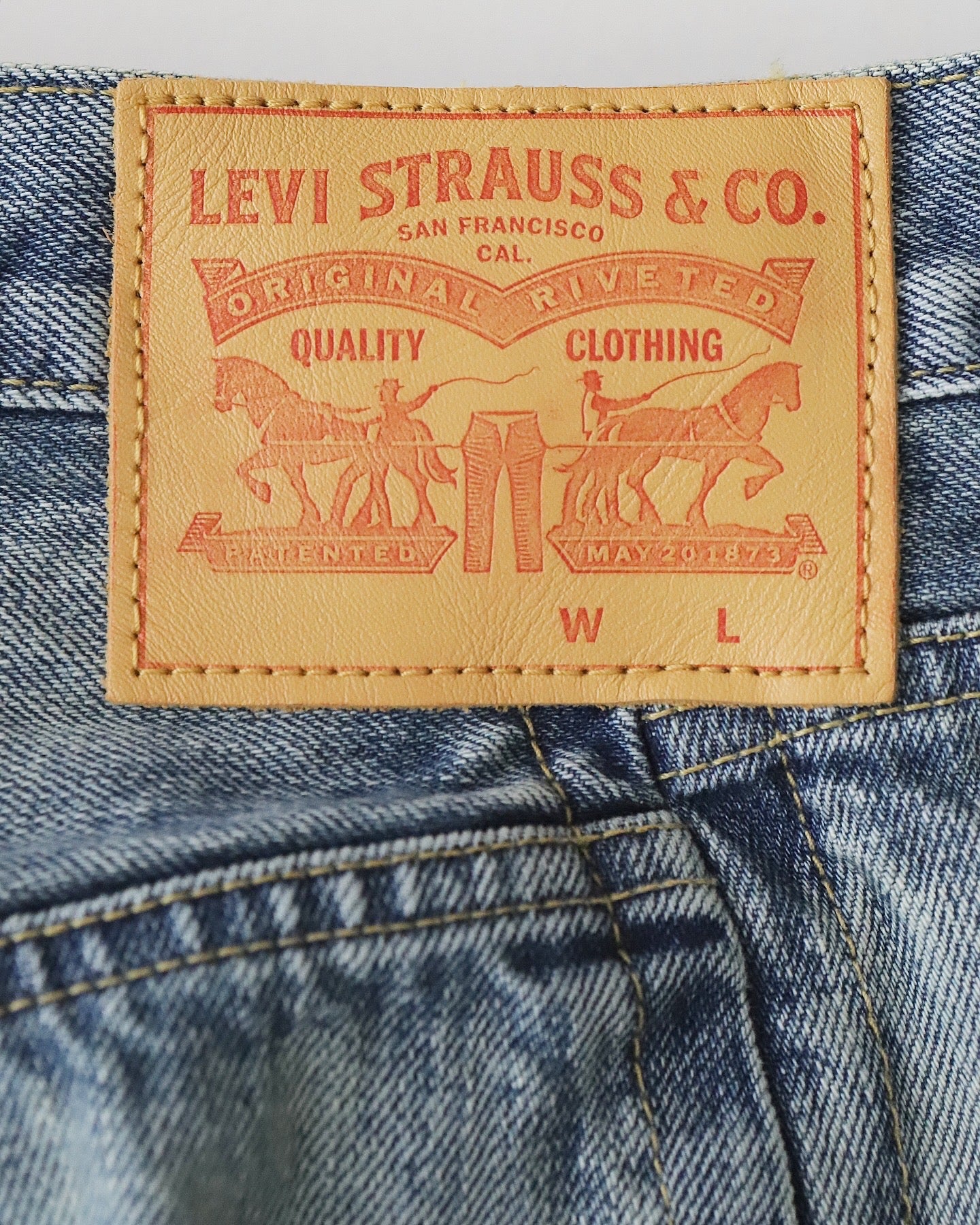 LEVI'S TURN-UP PATCH WORK DENIM PANTS
