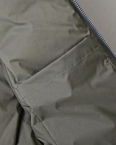 UNLIKELY SIMPLE DOWN VEST