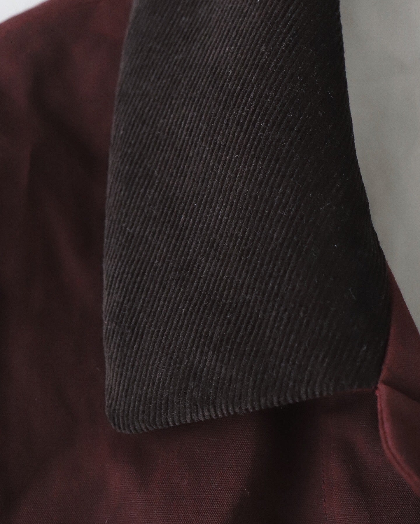 SHORT OVERCOAT OILED