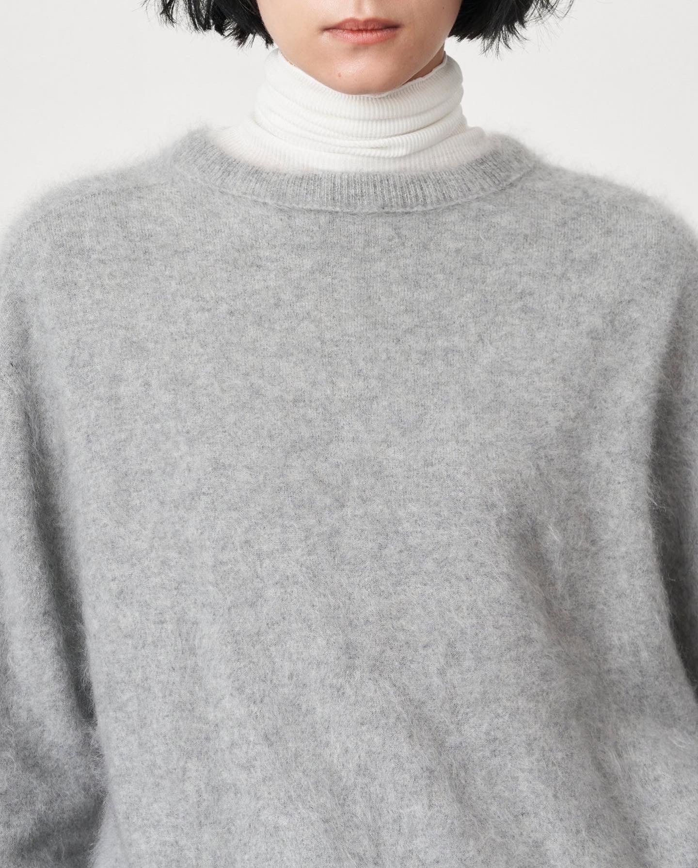 ROYAL CASHMERE FUR CREWNECK SWEATER（WOMEN）