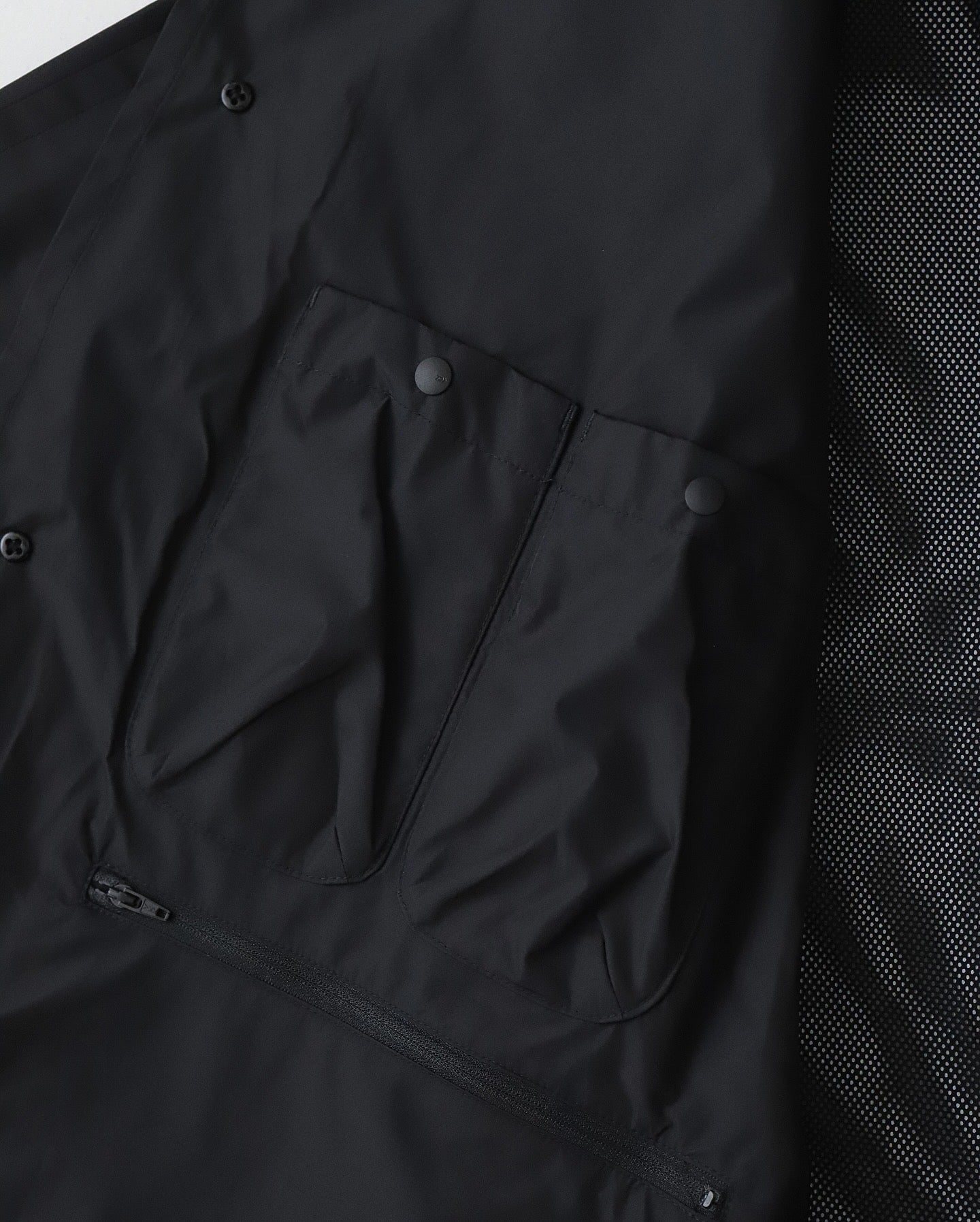 W's WINDSTOPPER® TECH BALMACAAN RAIN COAT