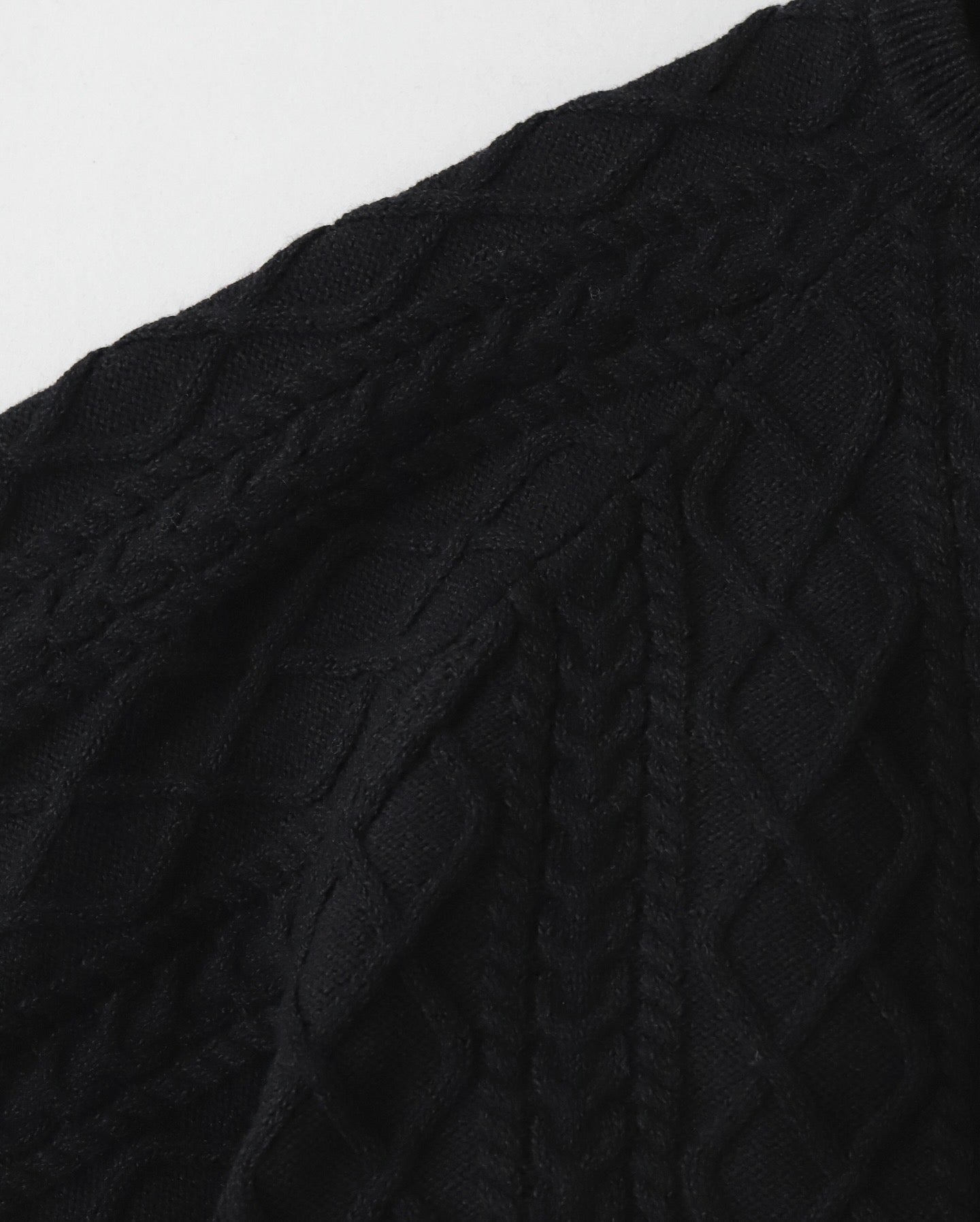 SHETLAND WOOL x SOLOTEX® TECH FISHERMAN SWEATER