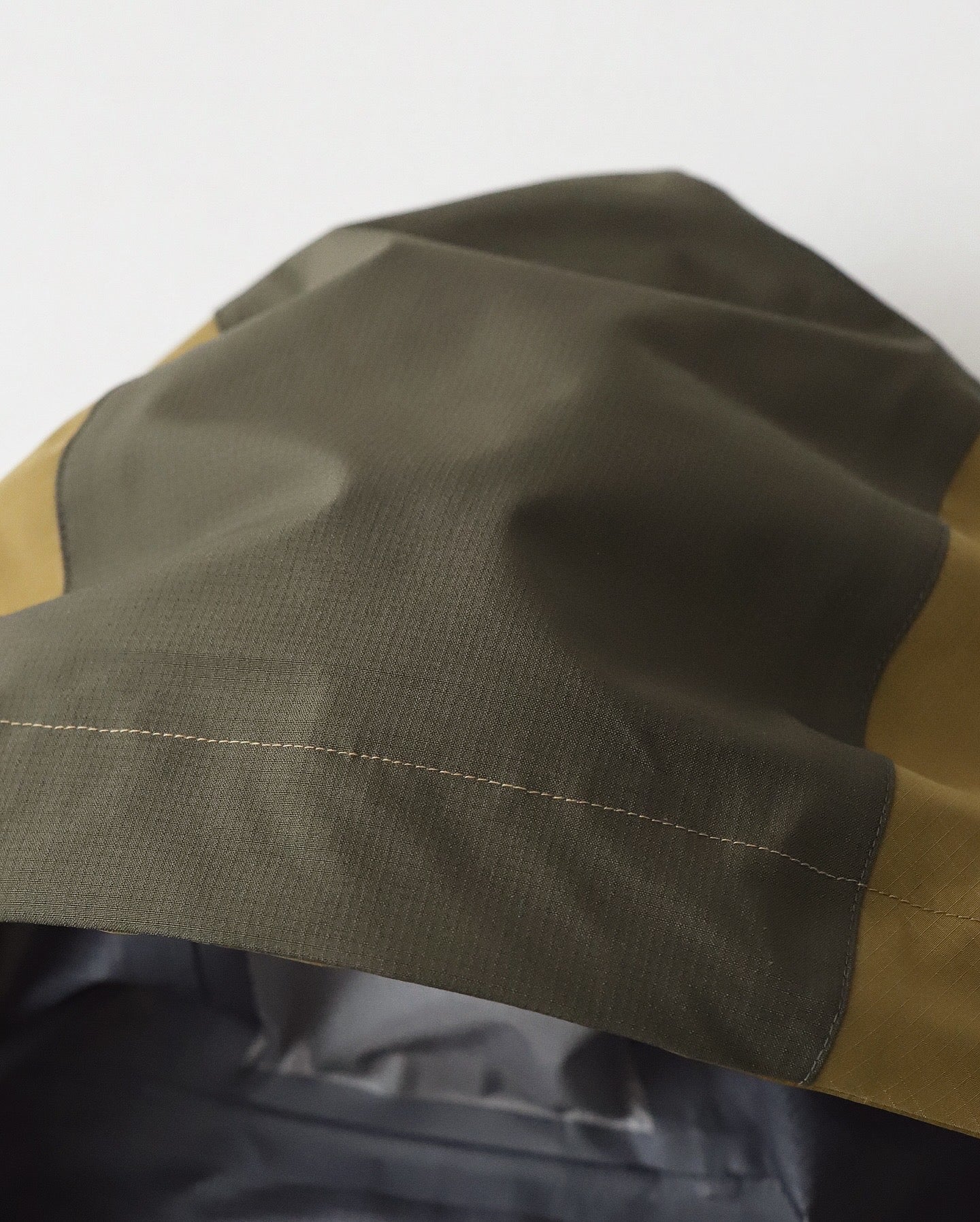 GORE-TEX BARMACAAN COAT