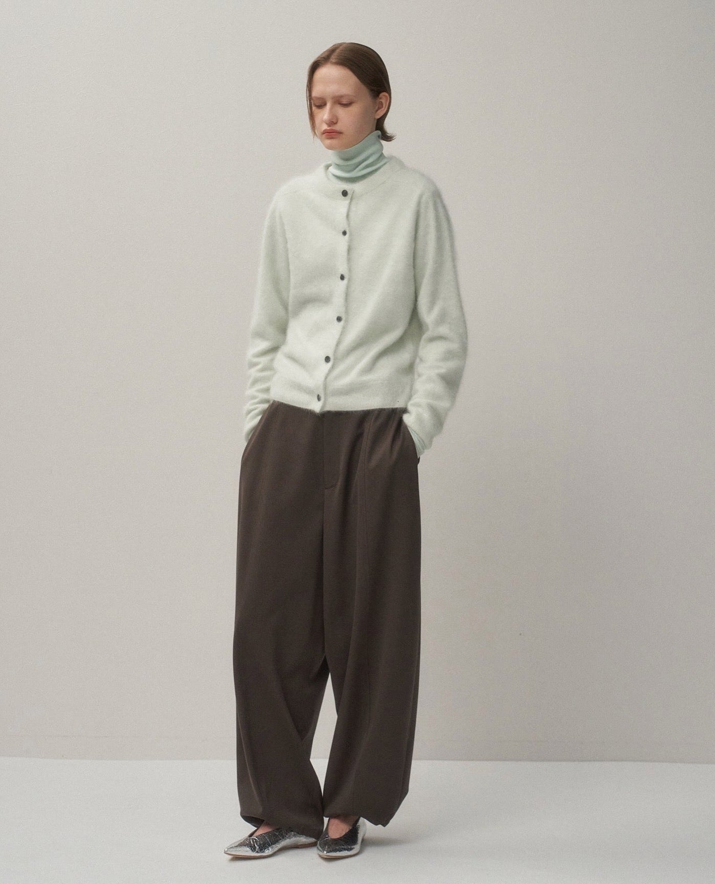 ROYAL CASHMERE FUR CREWNECK CARDIGAN（WOMEN）