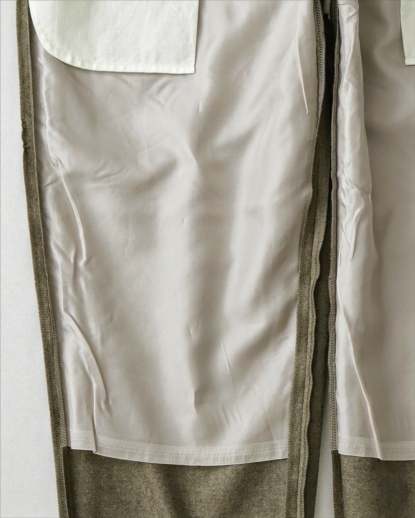 WOOL FLANNEL EASY PANTS