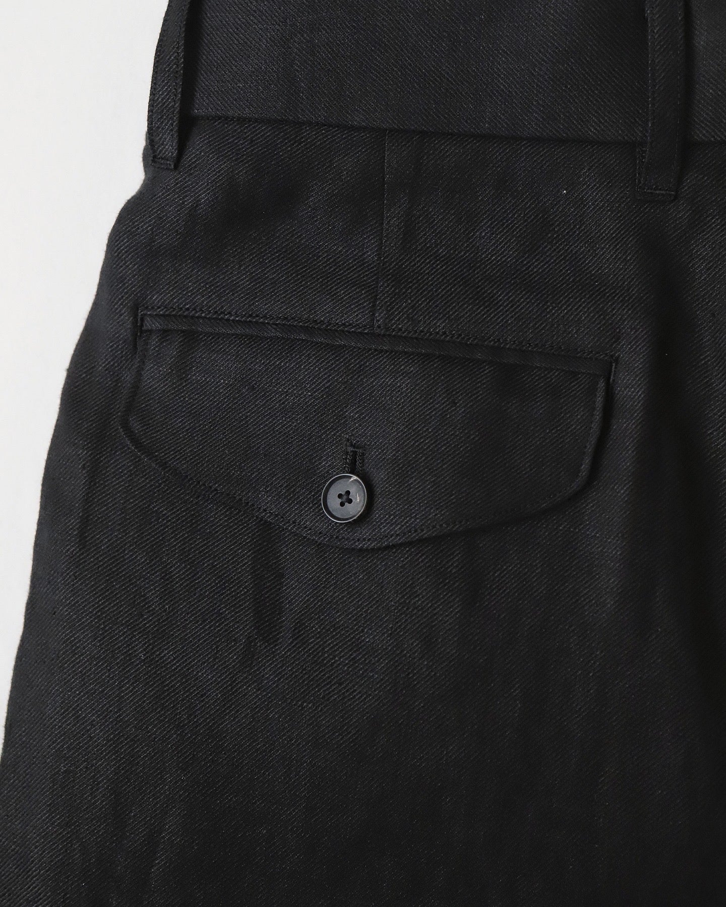 INVERTED PLEATS TROUSER