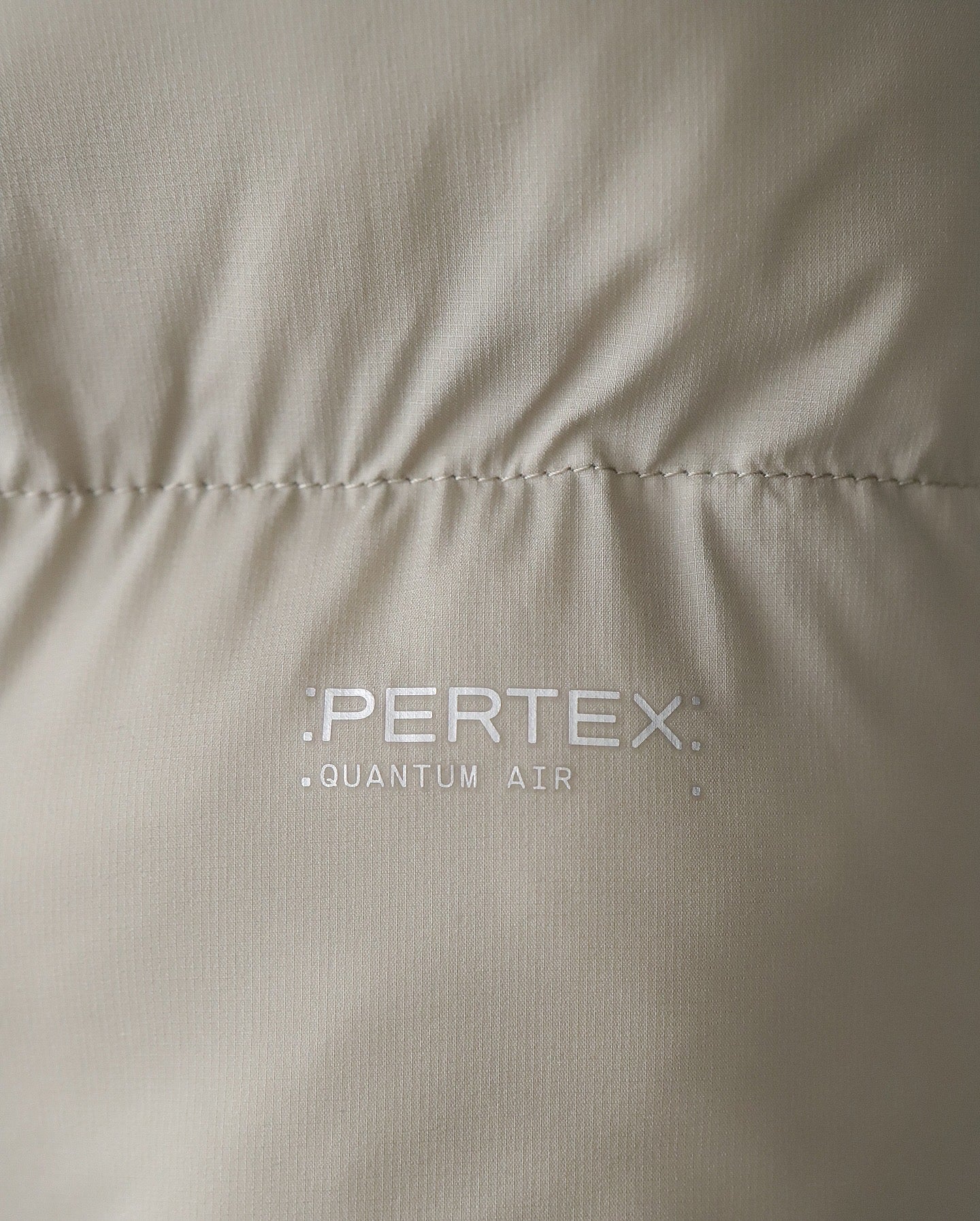 PERTEX QUANTUM AIR INSULATED PUFFER JACKET（WOMEN）