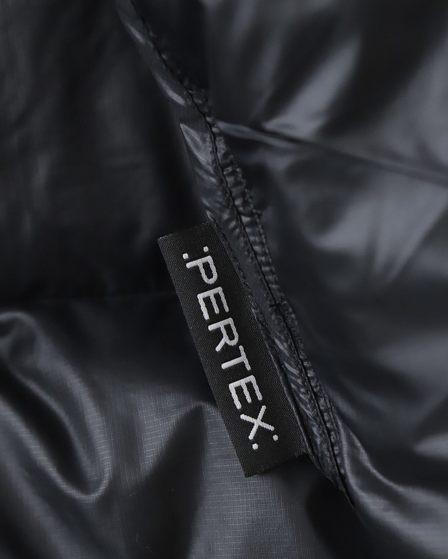 TECH ULTRA LIGHT DOWN JACKET