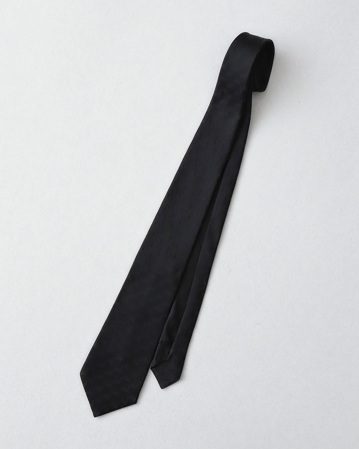 NECKTIE