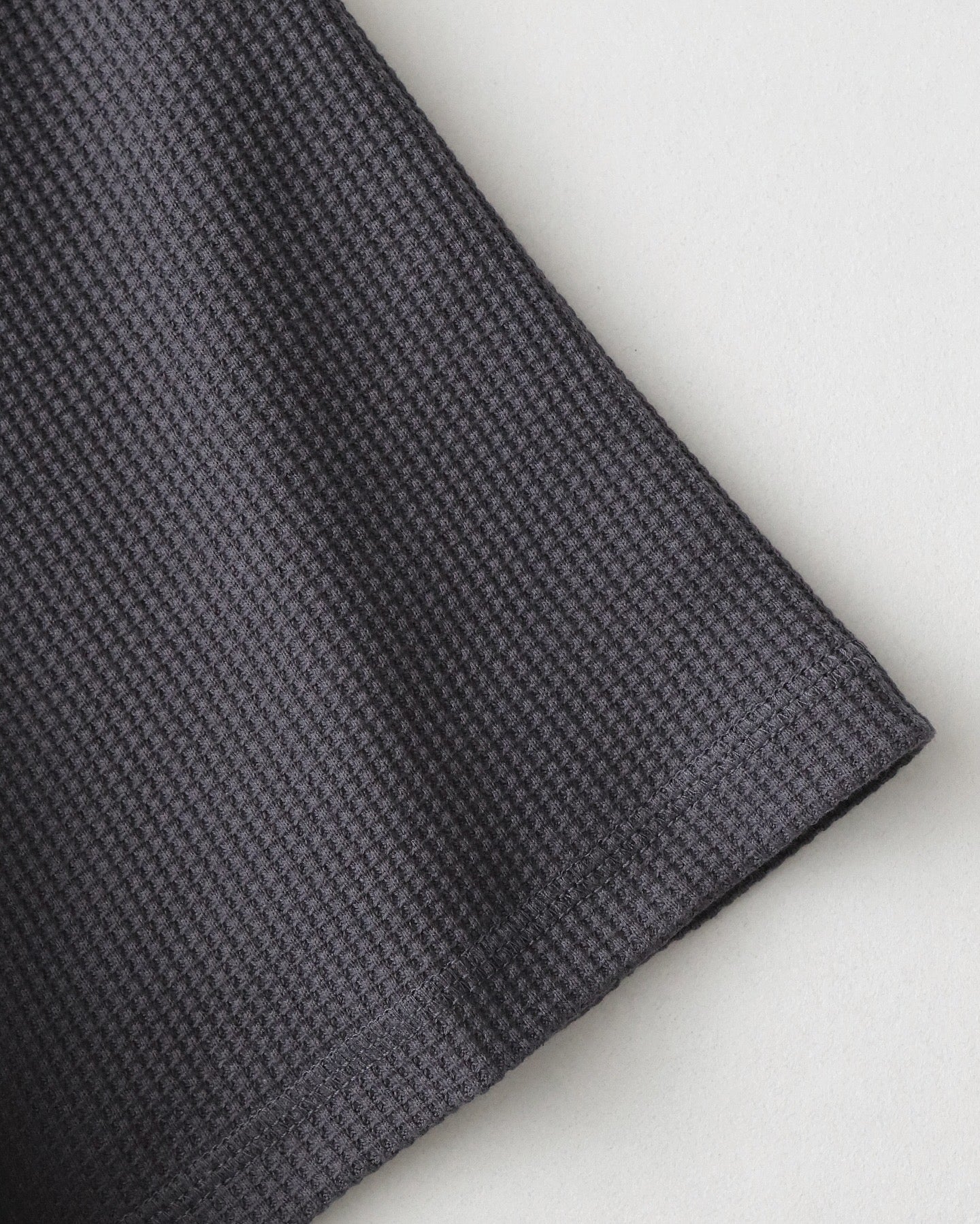 THERMAL TEE｜Fruit of the Loom × 金子恵治