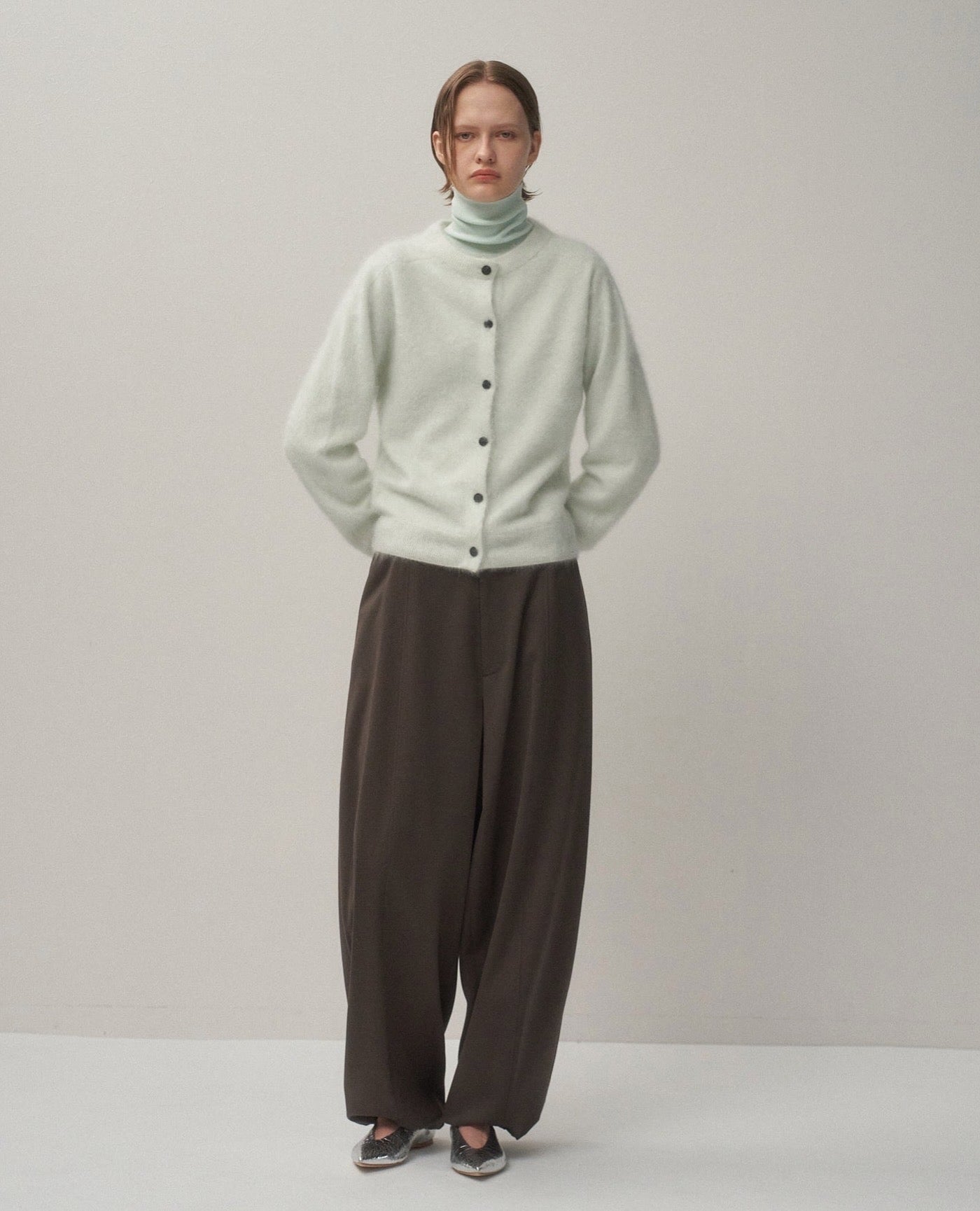 ROYAL CASHMERE FUR CREWNECK CARDIGAN（WOMEN）