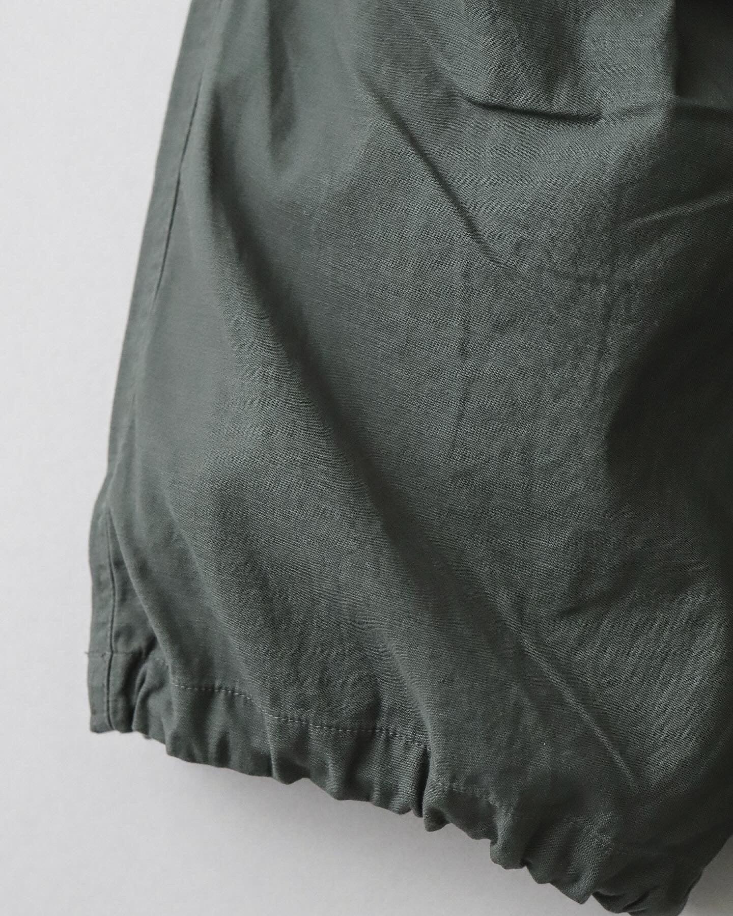 BACK SATEEN FIELD PANTS