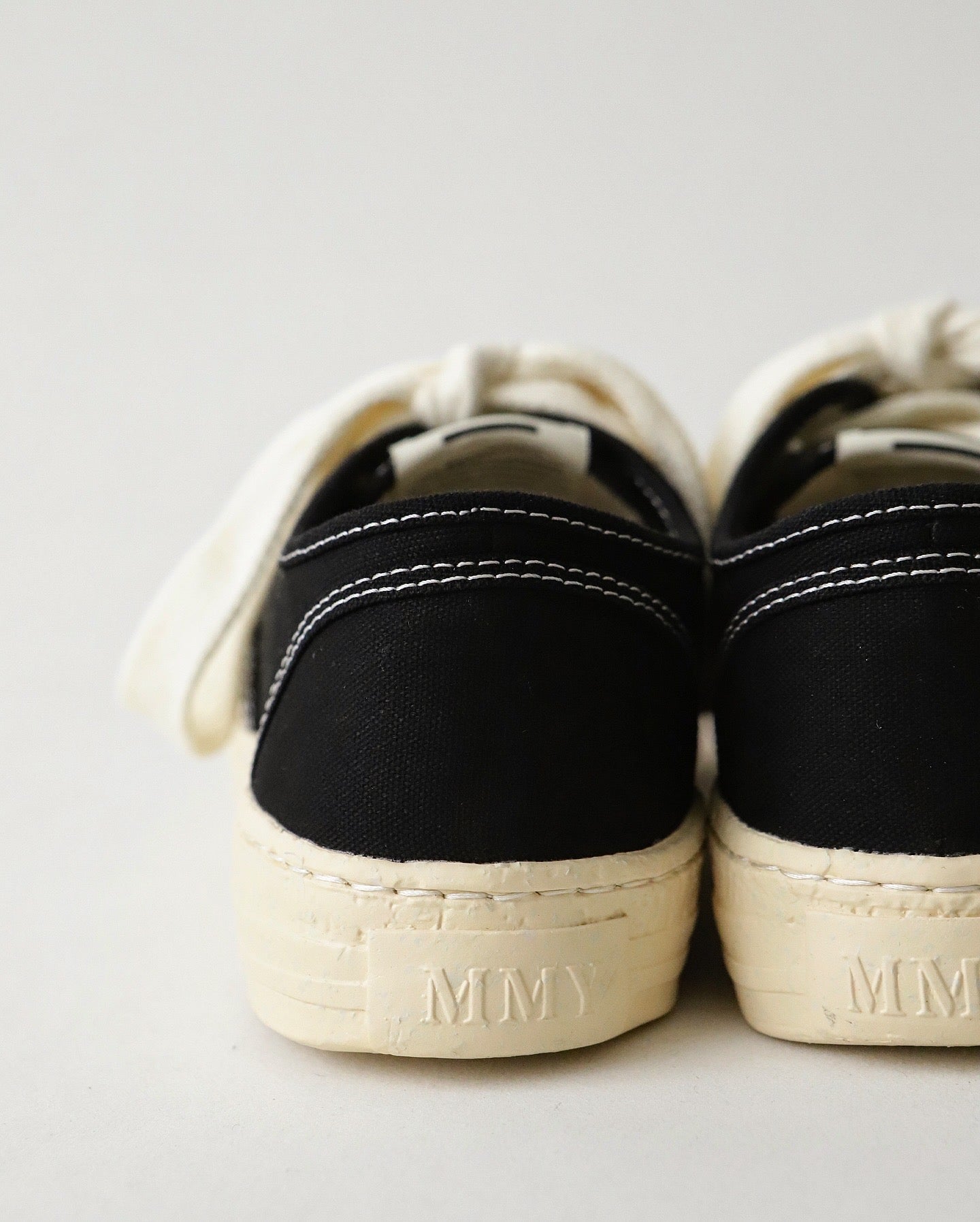 COLORADO CANVAS LOW-TOP SNEAKERS