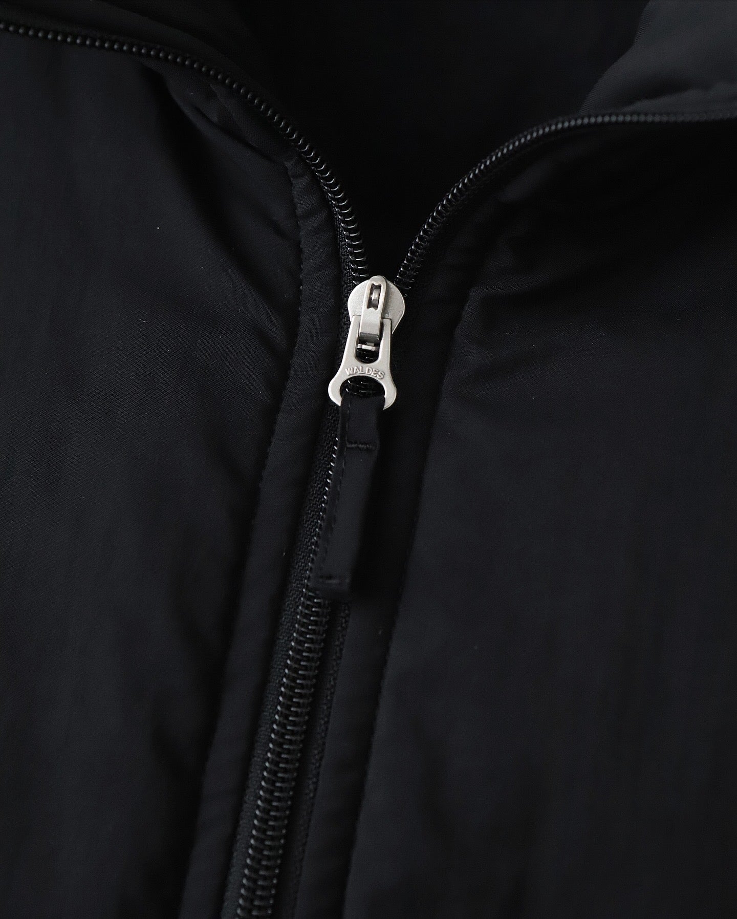 MAT AIRY NYLON WOOL PADDED STAND JACKET