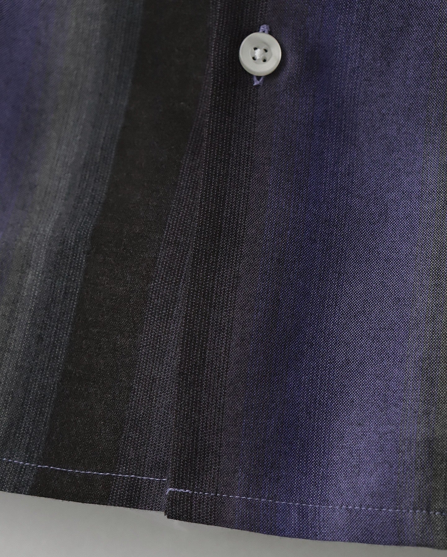 OMBRE STRIPE OPEN COLLAR SHIRT