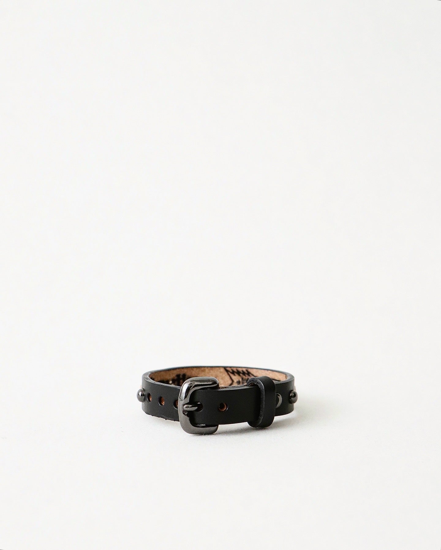WOLF’S HEAD / STUDS LEATHER WRIST BAND（15mm）L