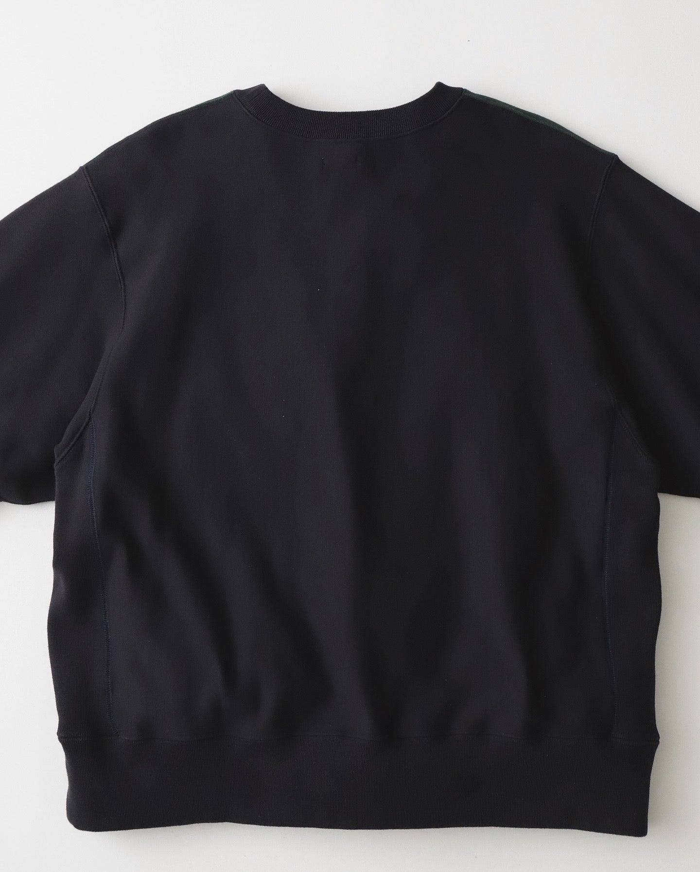 SWEAT SHIRT