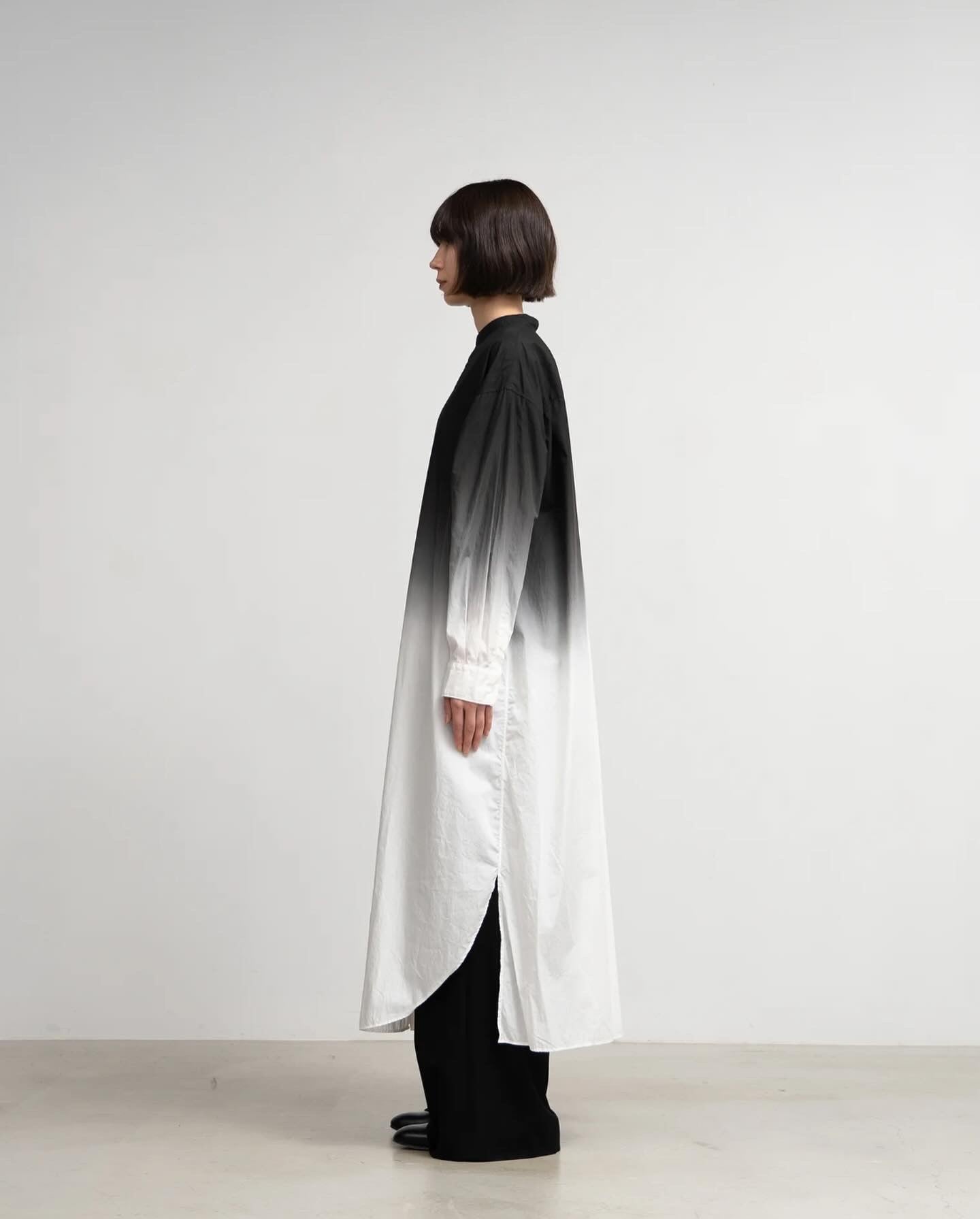 BROAD BAND COLLAR OVERSIZED SHIRT DRESS（WOMEN）