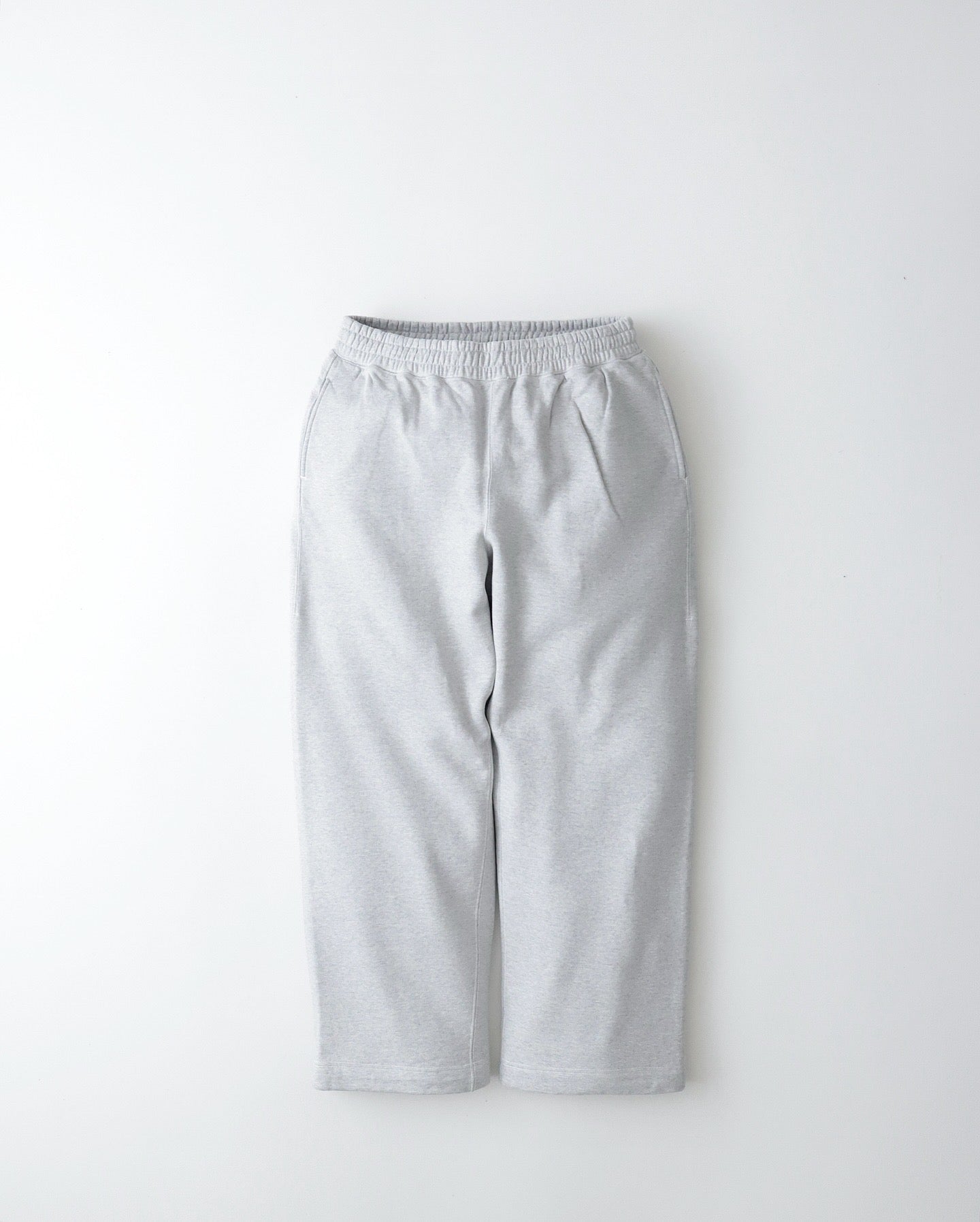 UNLIKELY SIMPLE SWEAT PANTS
