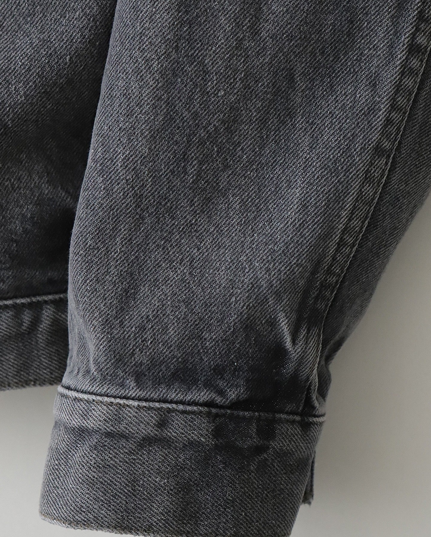VINTAGE GRAY DENIM JACKET