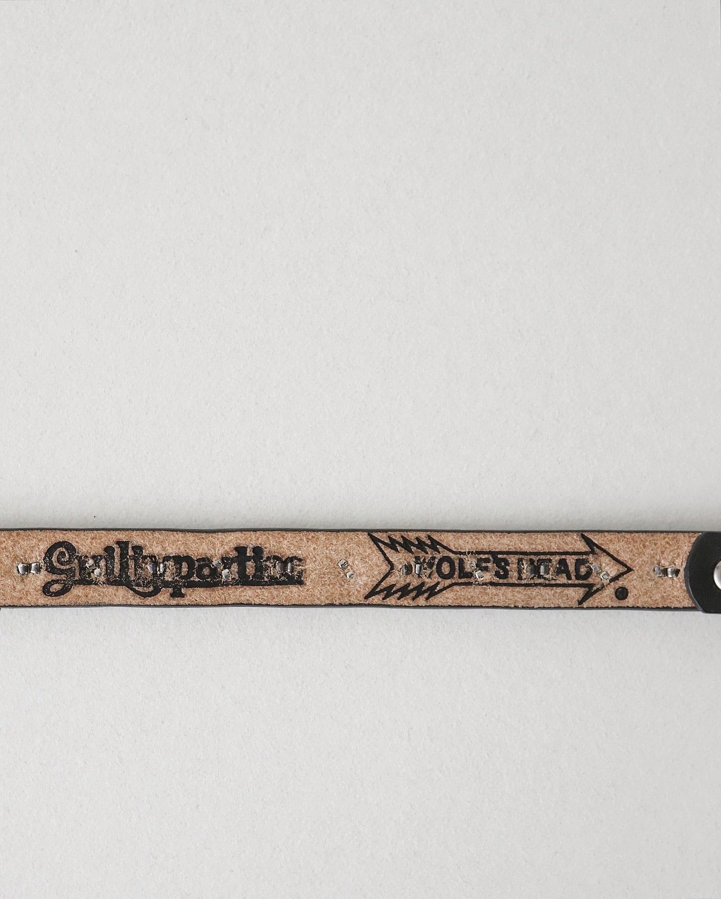 WOLF’S HEAD / STUDS LEATHER WRIST BAND（15mm）L