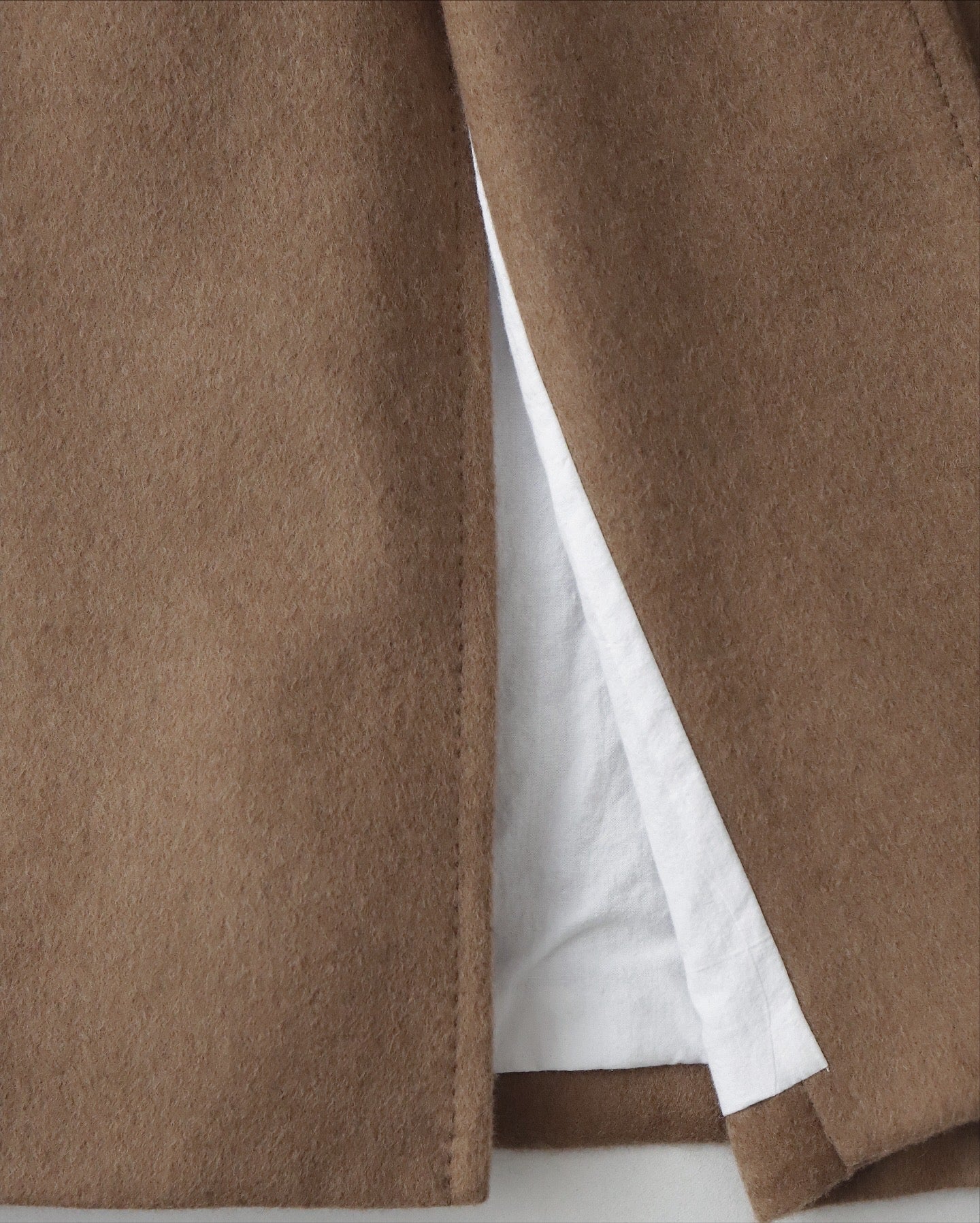 PURE CAMEL BALMACAAN COAT（WOMEN）