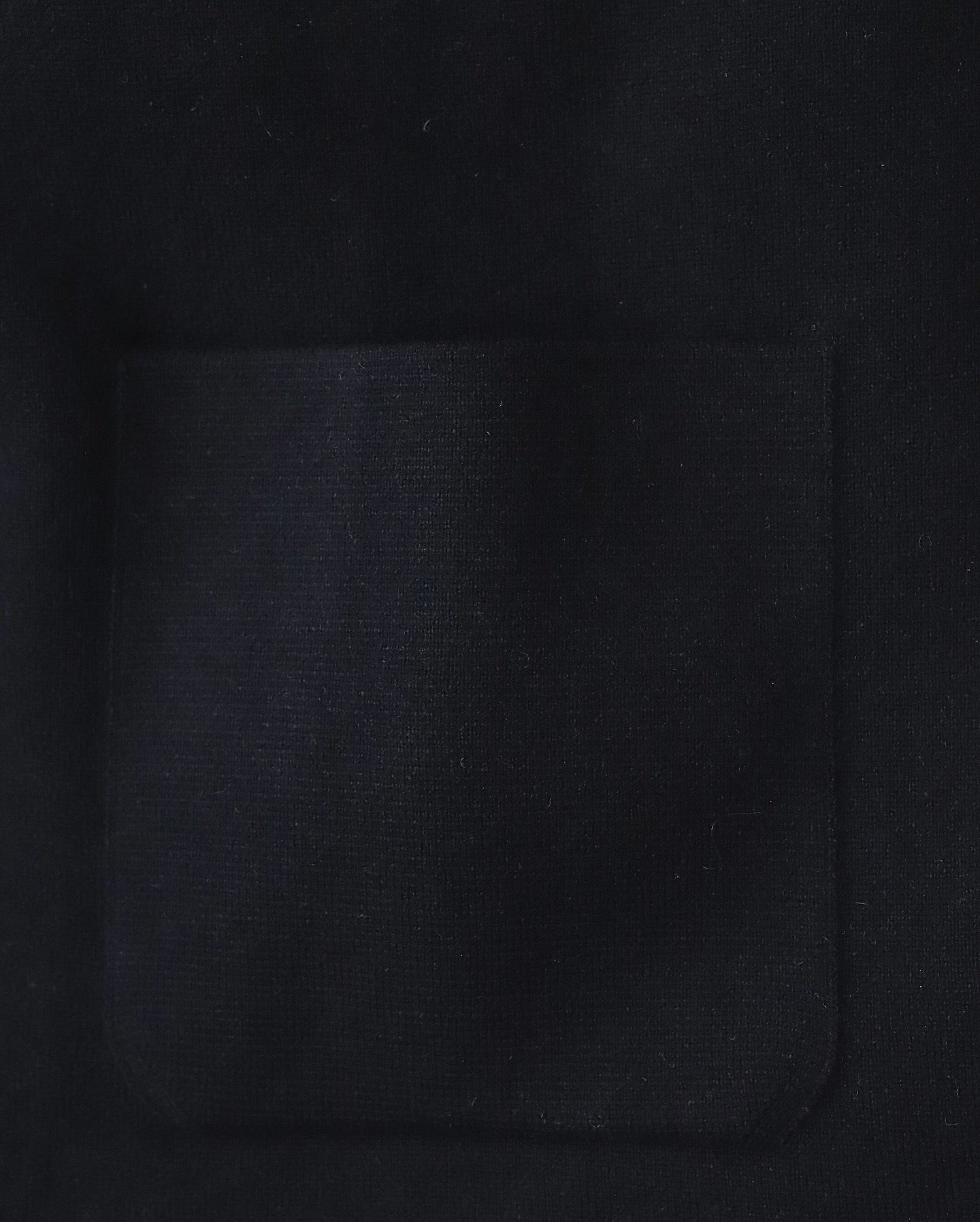 V-NECK CARDIGAN｜LAMS WOOL INTERLOCK KNITTED