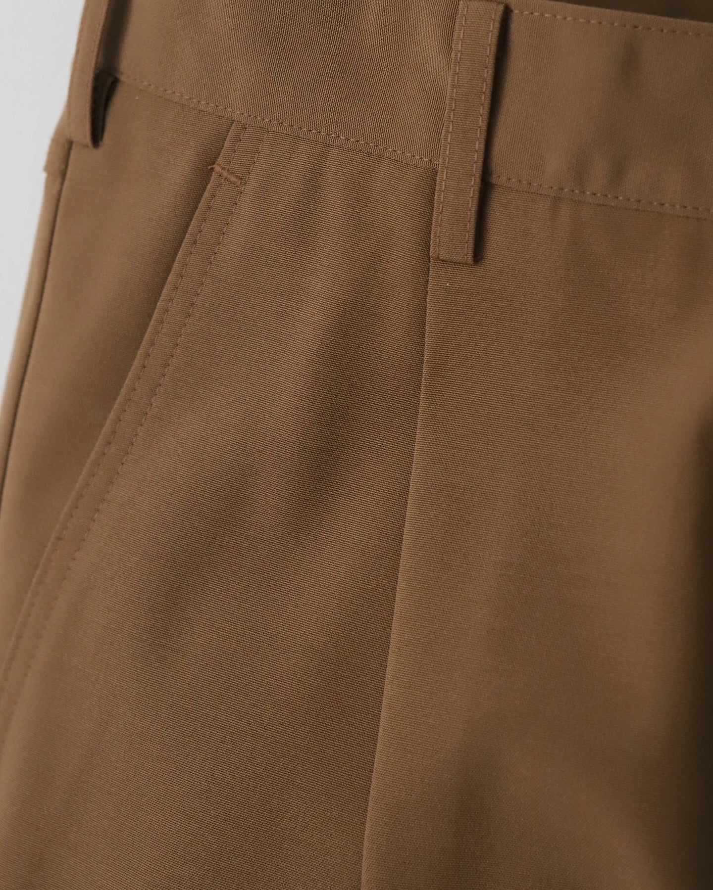 SEMI DULL OXFORD TROUSERS