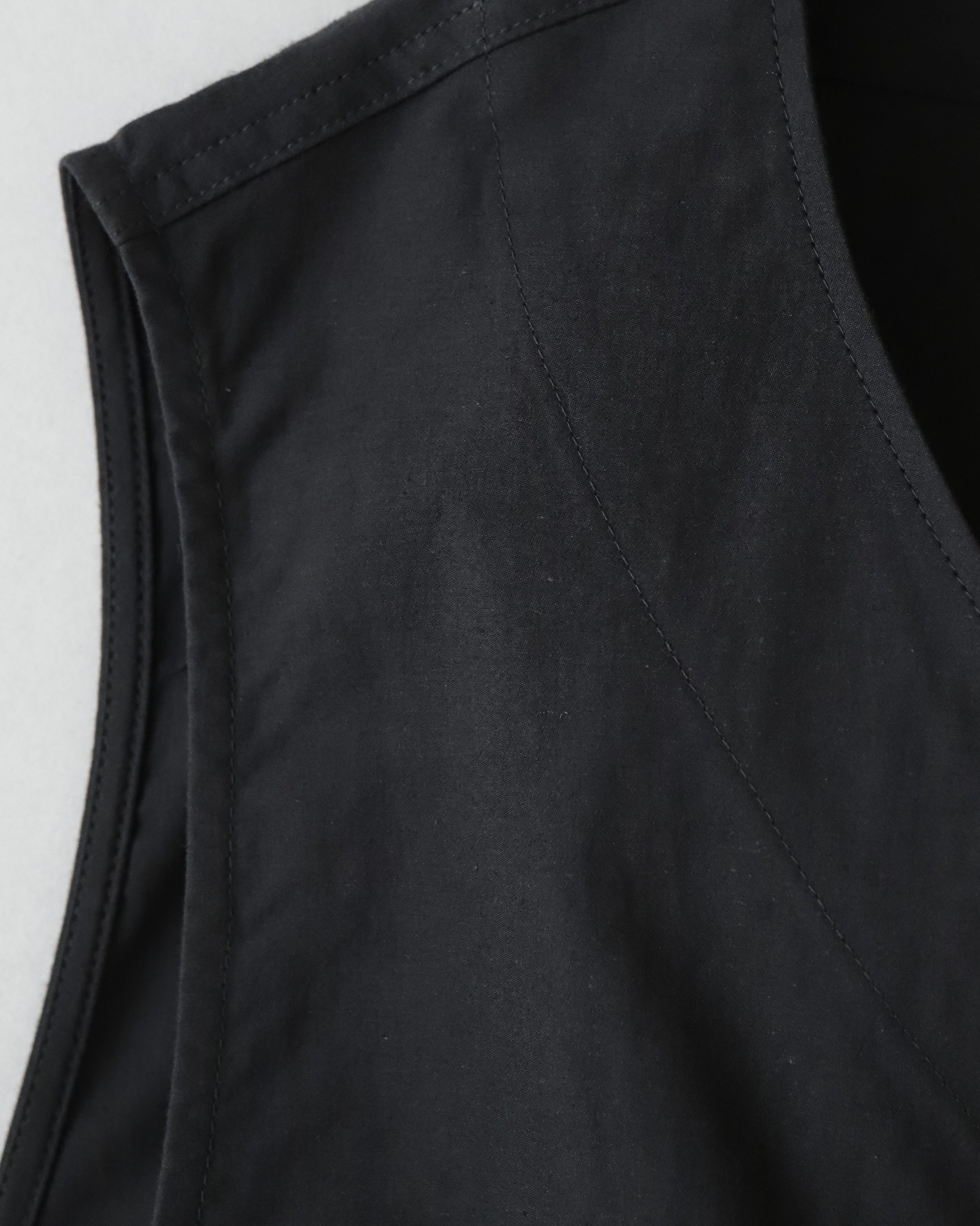 Sillage GILET BACK SATIN BLACK – NCNR ONLINE STORE