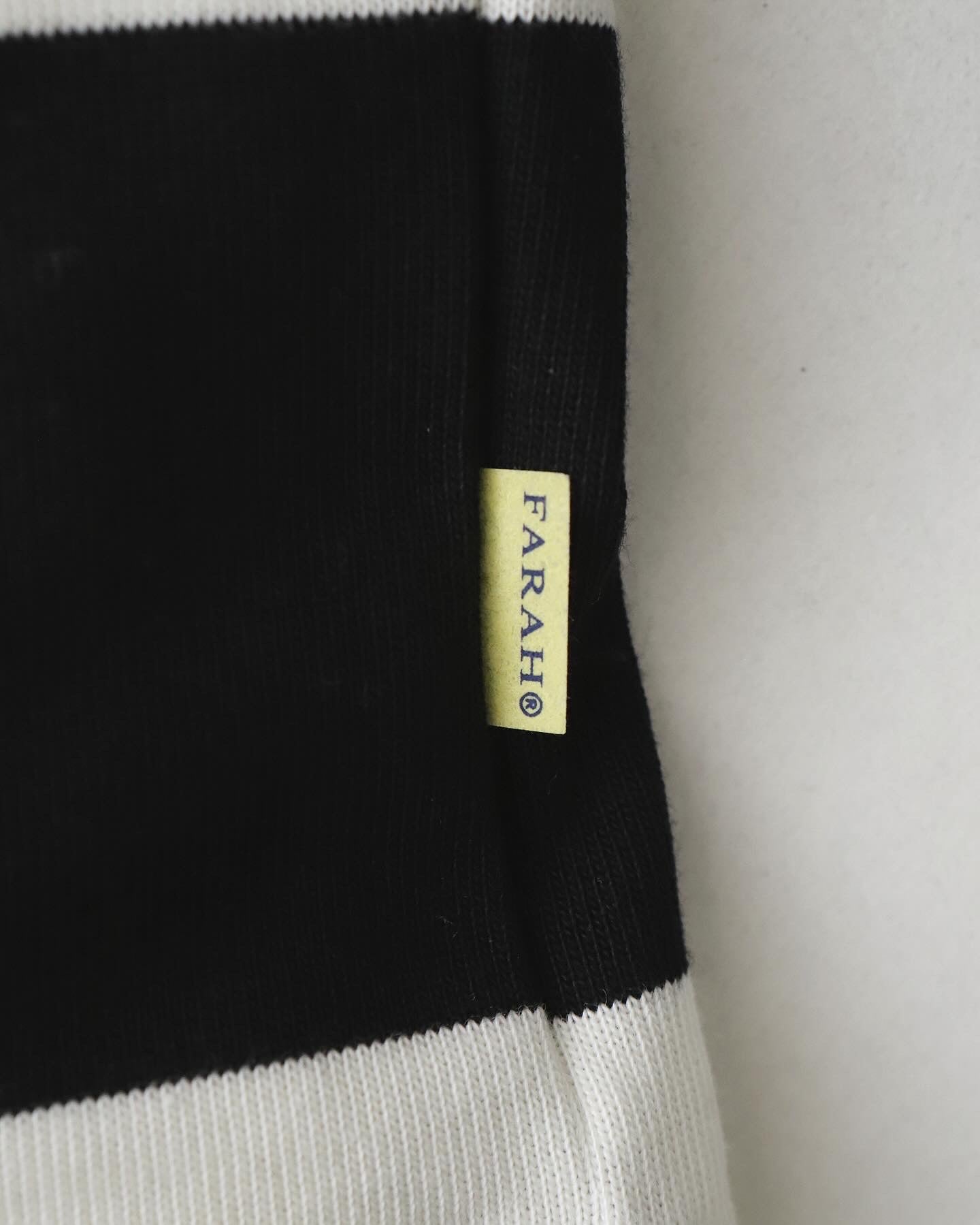 WIDE STRIPED L/S TEE